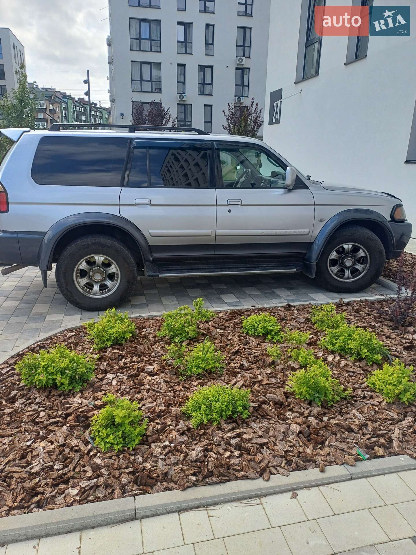 Mitsubishi Pajero Sport 2005 VIN JMB0RK9606J000124 фото оголошення 13 з 15
