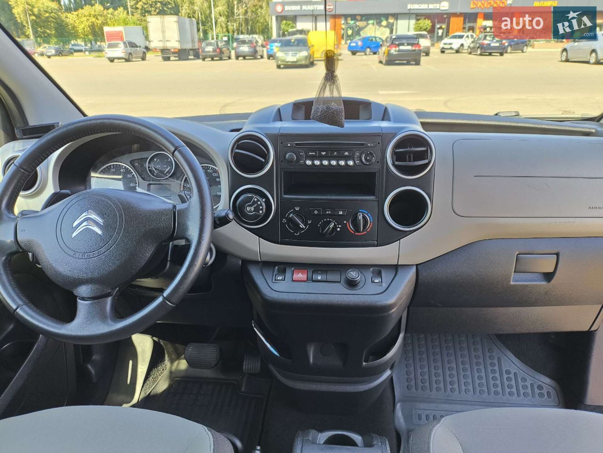 Citroen Berlingo 2014 VIN VF77J9HP8EJ641645 фото оголошення 10 з 26