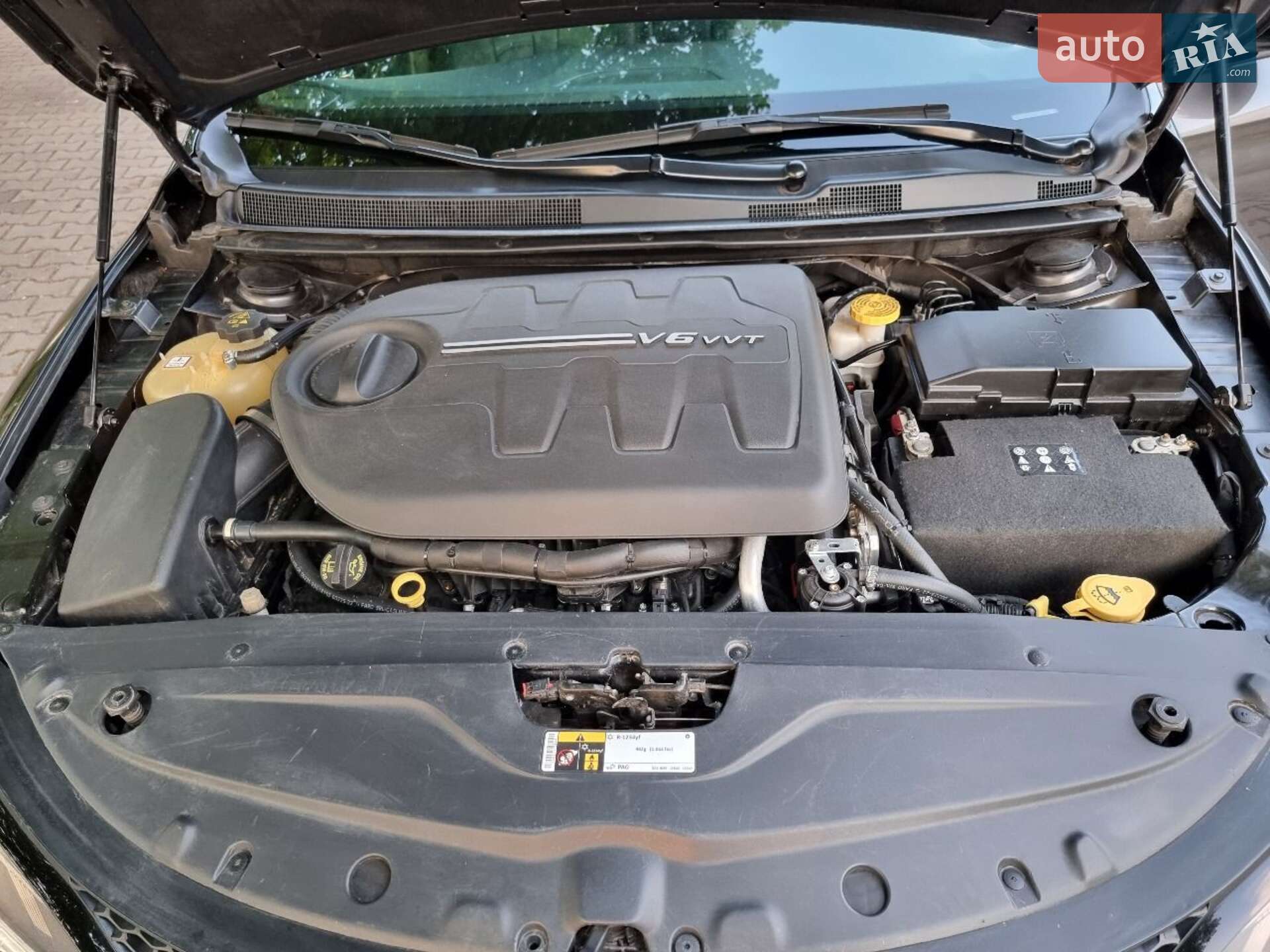 Chrysler 200 2016 VIN 1C3CCCDG4GN184048 фото оголошення 9 з 10
