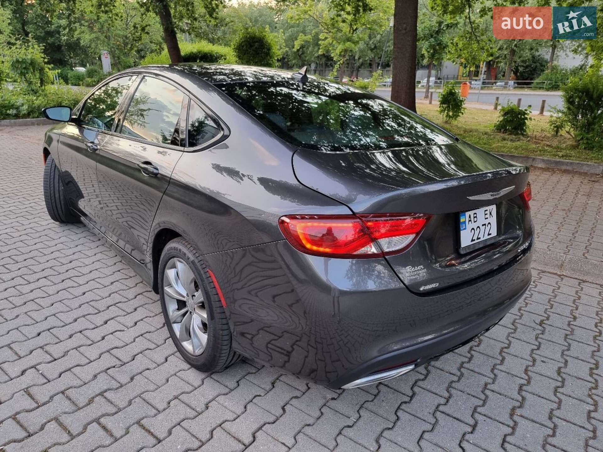 Chrysler 200 2016 VIN 1C3CCCDG4GN184048 фото оголошення 4 з 10