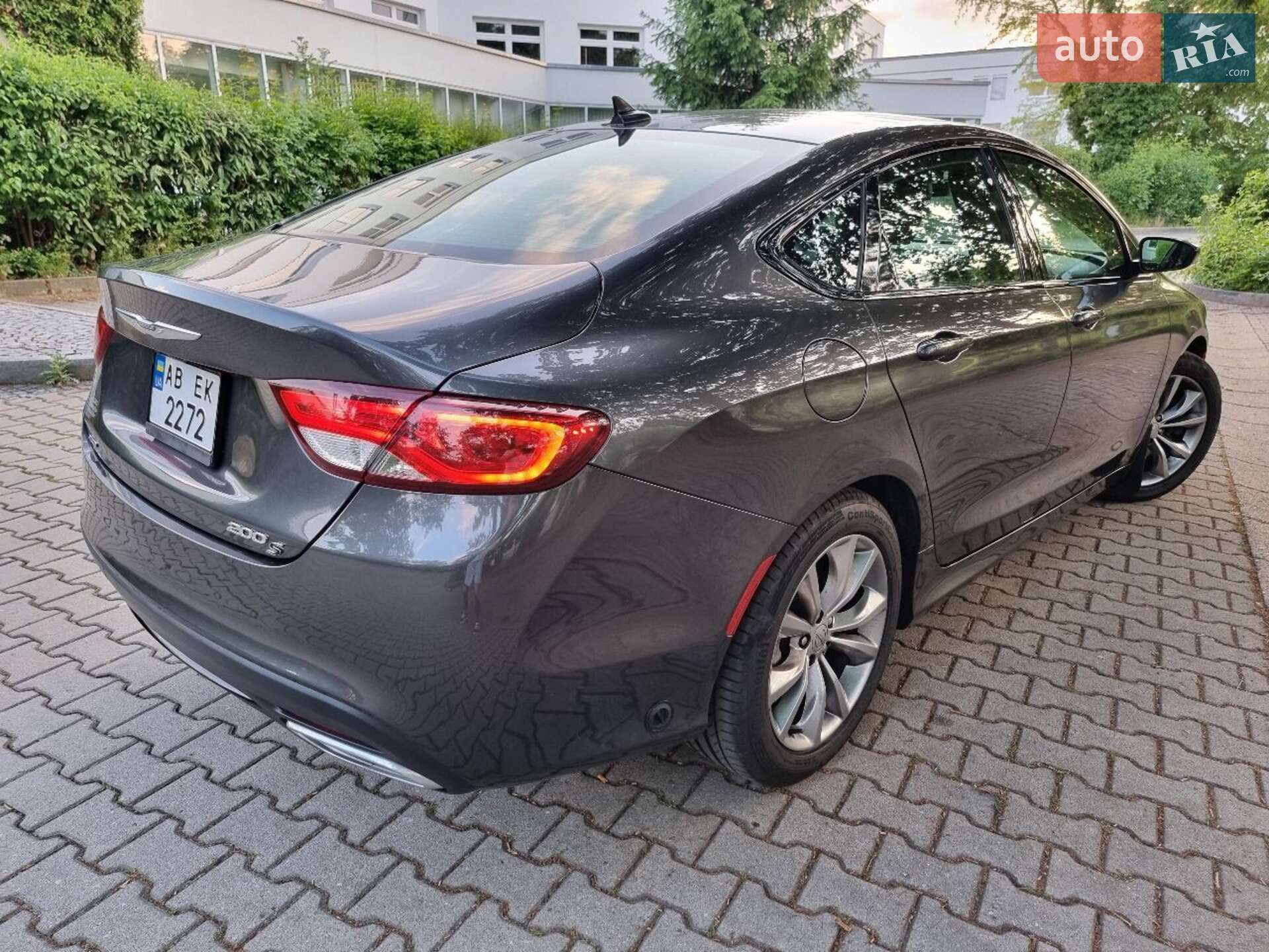 Chrysler 200 2016 VIN 1C3CCCDG4GN184048 фото оголошення 3 з 10