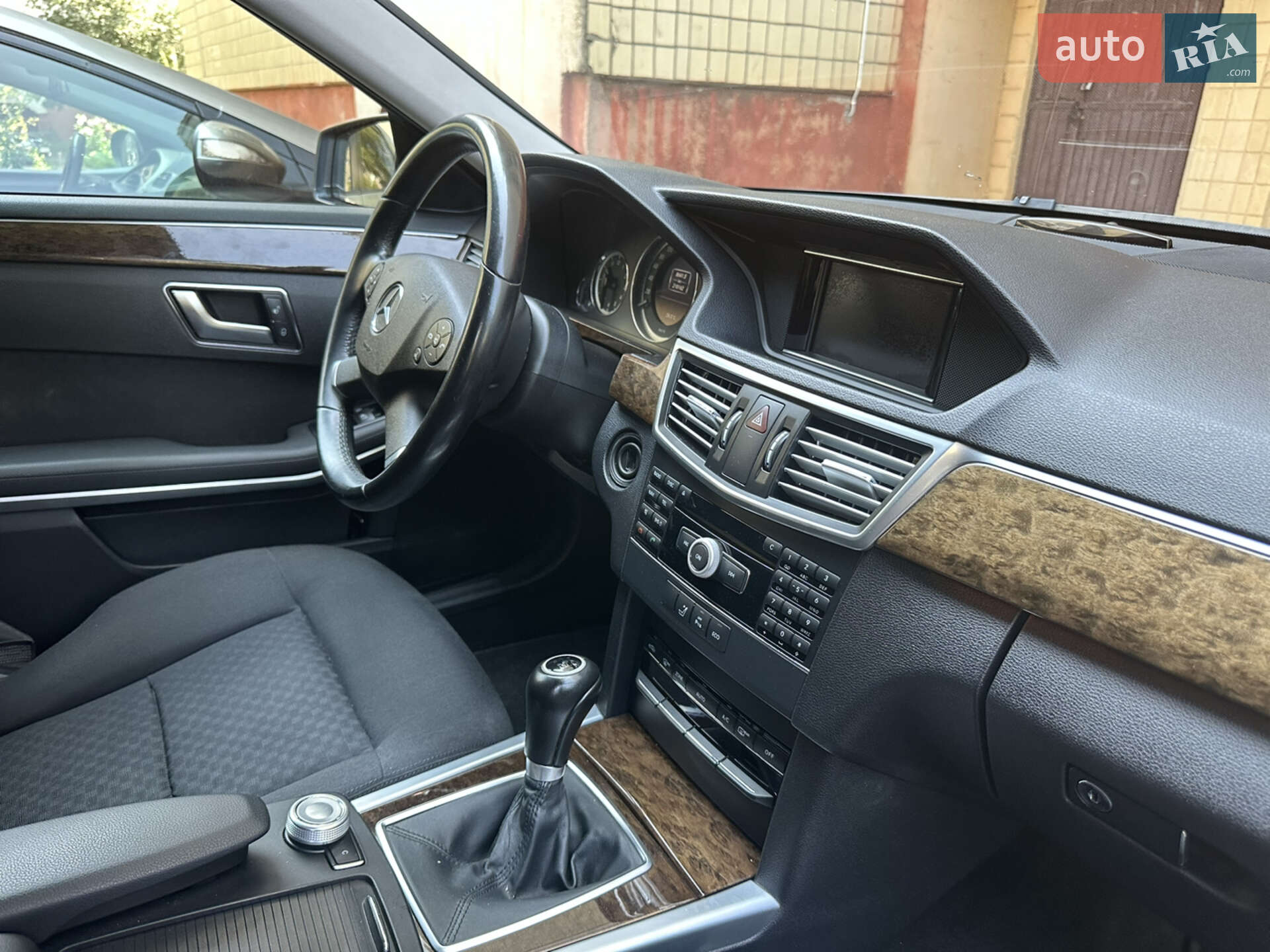 Mercedes-Benz E-Class 2012 VIN WD02120051A851771 фото оголошення 4 з 9