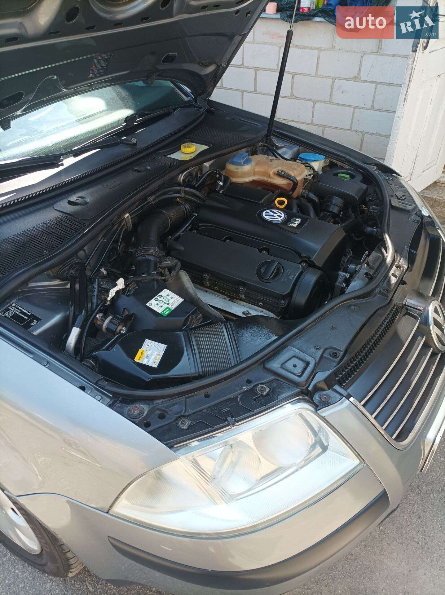 Volkswagen Passat 2001 VIN WVWZZZ3BZ2E086480 фото оголошення 9 з 14
