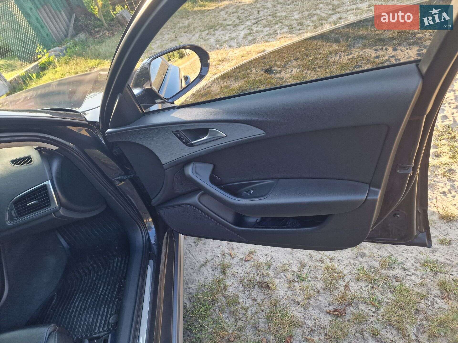 Audi A6 Allroad 2014 VIN WAUZZZ4G4EN193723 фото оголошення 4 з 9