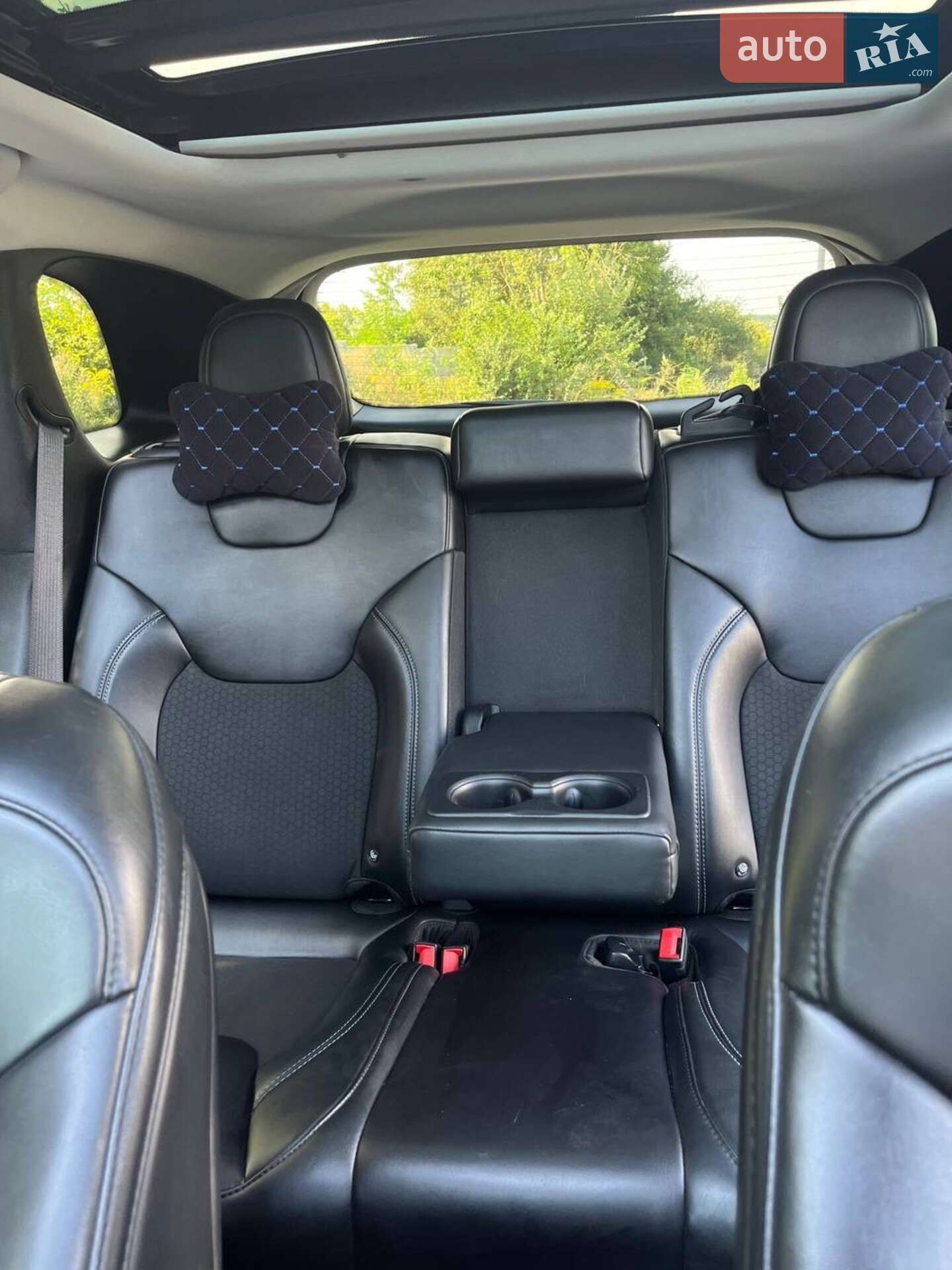 Jeep Cherokee 2019 VIN 1C4PJMLB0KD104290 фото оголошення 9 з 25