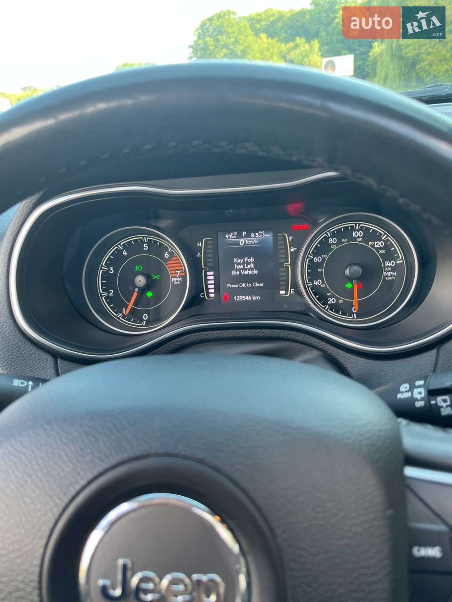 Jeep Cherokee 2019 VIN 1C4PJMLB0KD104290 фото оголошення 10 з 25