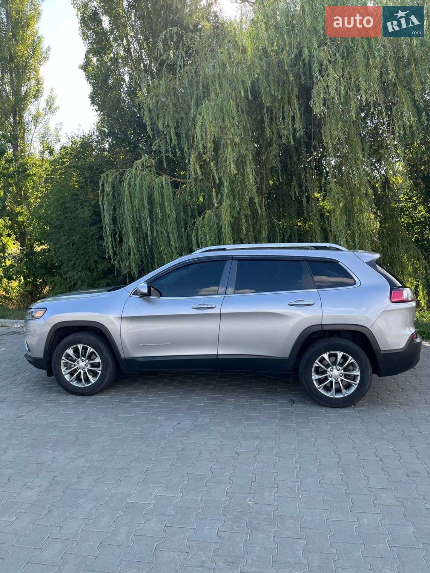 Jeep Cherokee 2019 VIN 1C4PJMLB0KD104290 фото оголошення 25 з 25