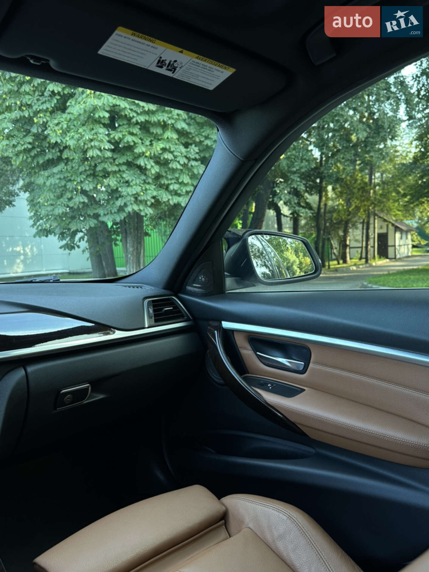 BMW 3 Series 2017 VIN WBA8B3C33HK777659 фото оголошення 2 з 6