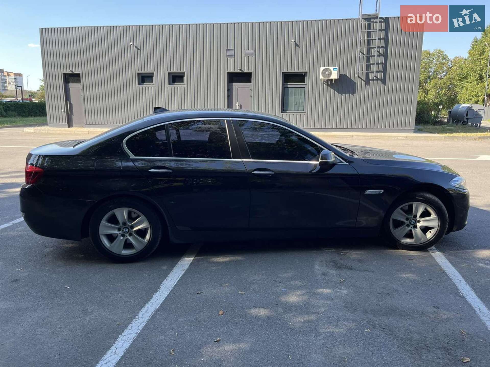 BMW 5 Series 2013 VIN X4X5C39470D433203 фото оголошення 4 з 12