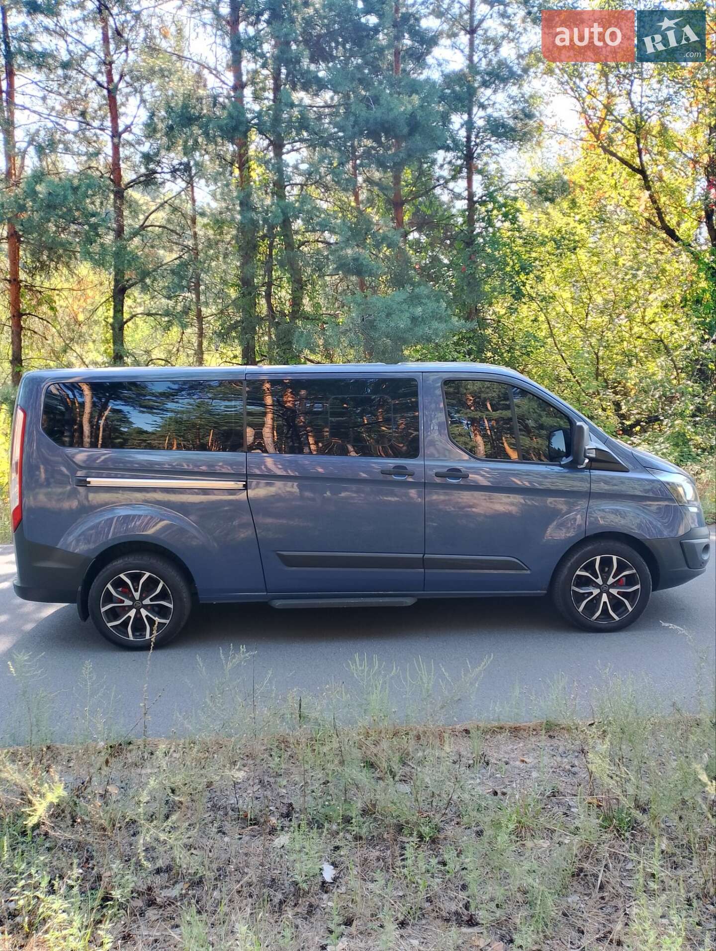 Ford Tourneo Custom 2017 VIN WF03XXTTG3HK05064 фото оголошення 7 з 17