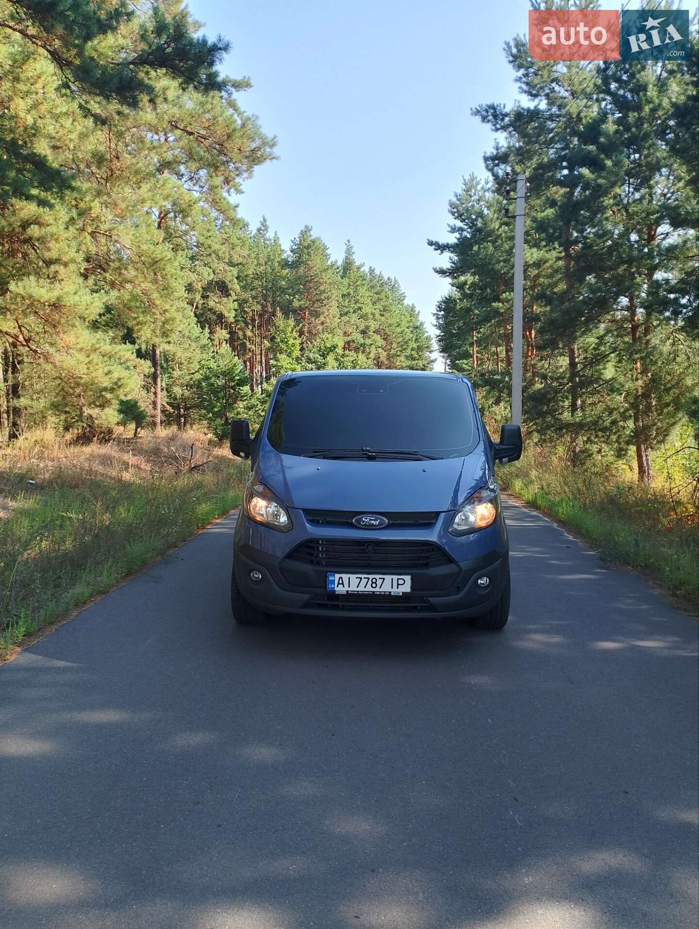 Ford Tourneo Custom 2017 VIN WF03XXTTG3HK05064 фото оголошення 5 з 17