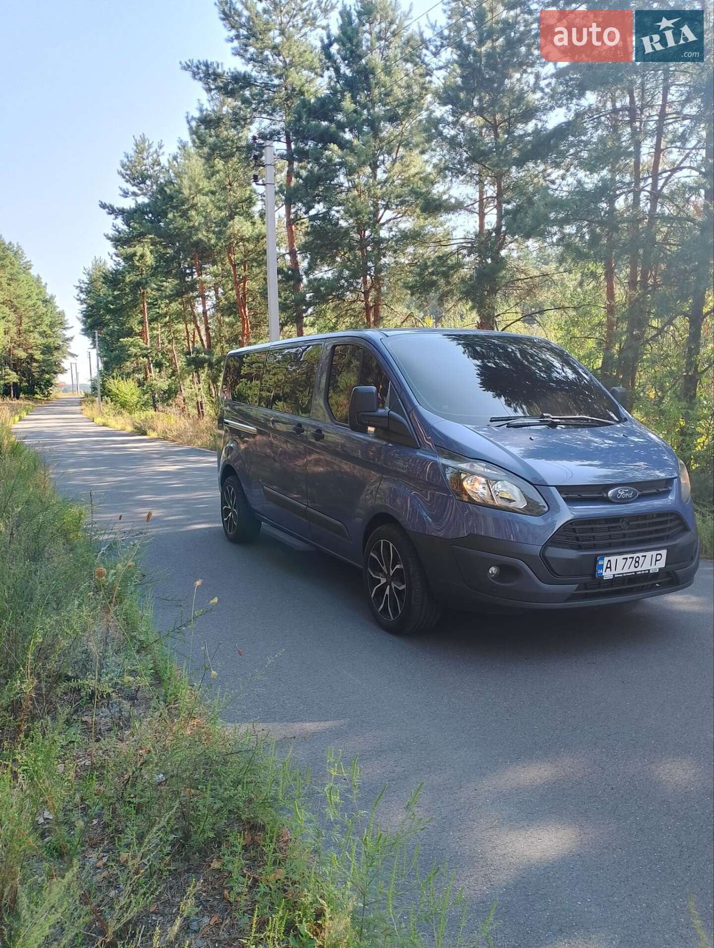 Ford Tourneo Custom 2017 VIN WF03XXTTG3HK05064 фото оголошення 6 з 17