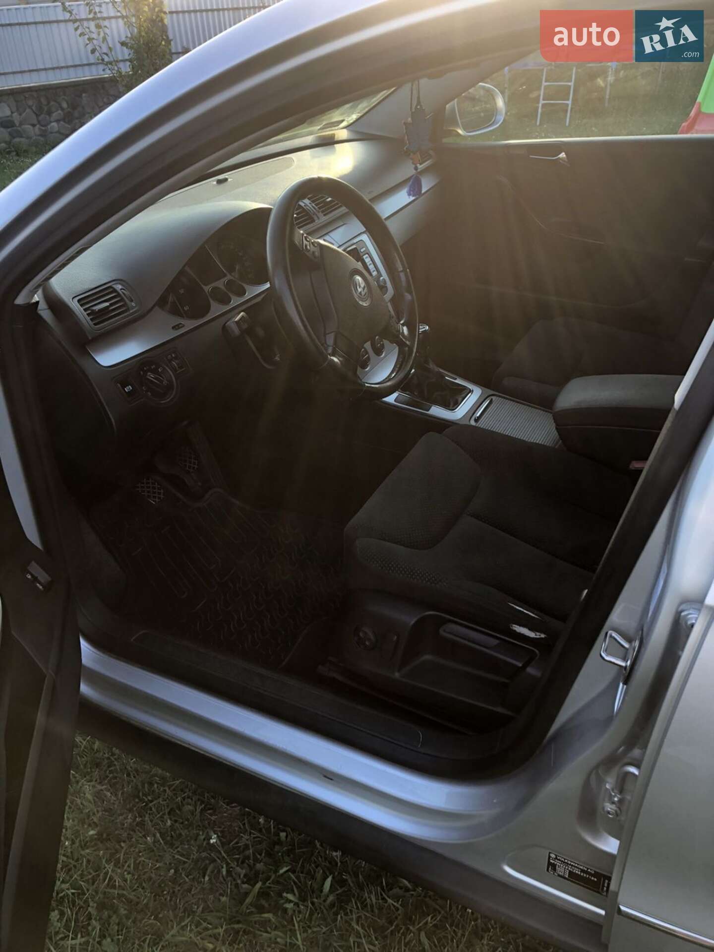 Volkswagen Passat 2008 VIN WVWZZZ3CZ8E237189 фото оголошення 2 з 11