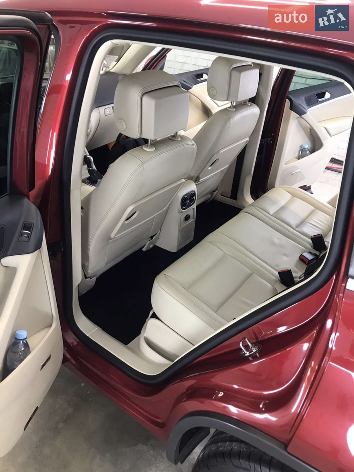 Volkswagen Tiguan 2011 VIN WVGZZZ5NZCW027160 фото оголошення 8 з 30