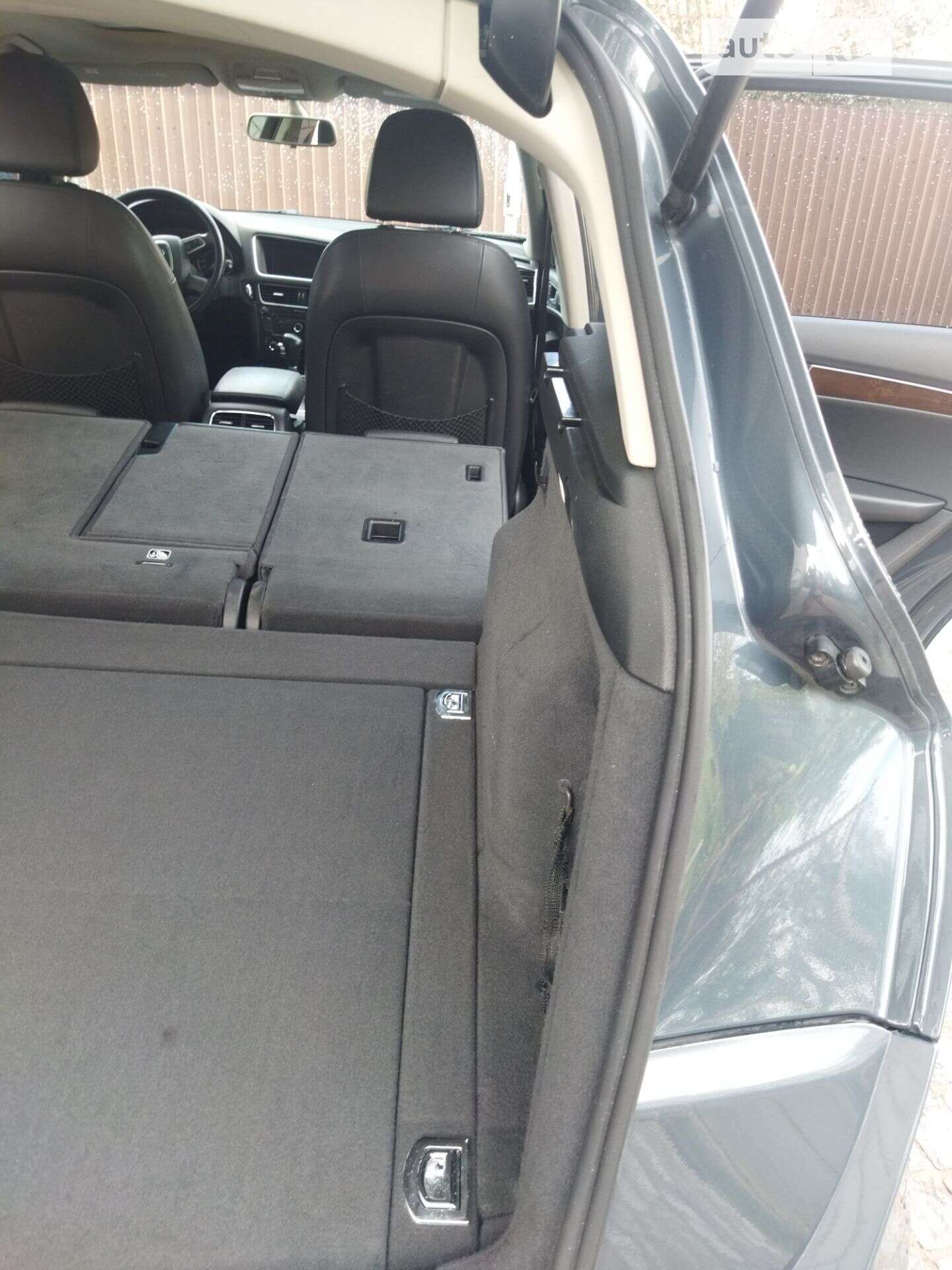 Audi Q5 2011 VIN WA1CFAFP2BA062468 фото оголошення 33 з 78