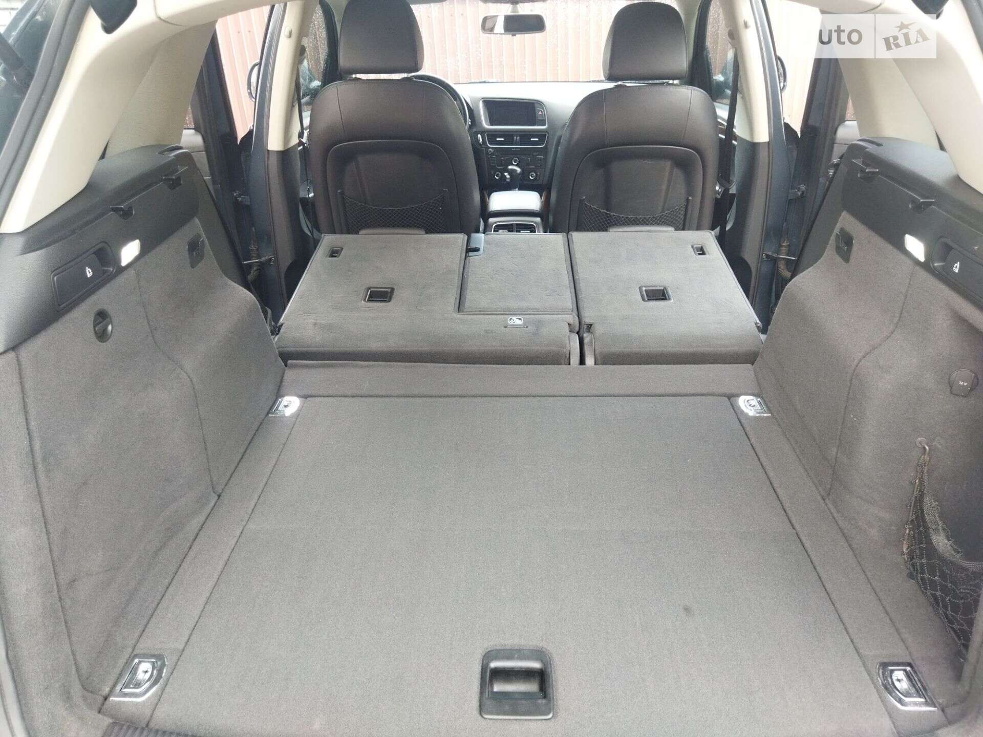 Audi Q5 2011 VIN WA1CFAFP2BA062468 фото оголошення 34 з 78