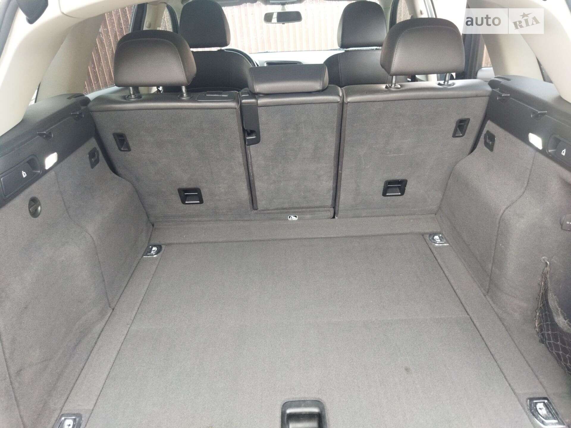 Audi Q5 2011 VIN WA1CFAFP2BA062468 фото оголошення 37 з 78