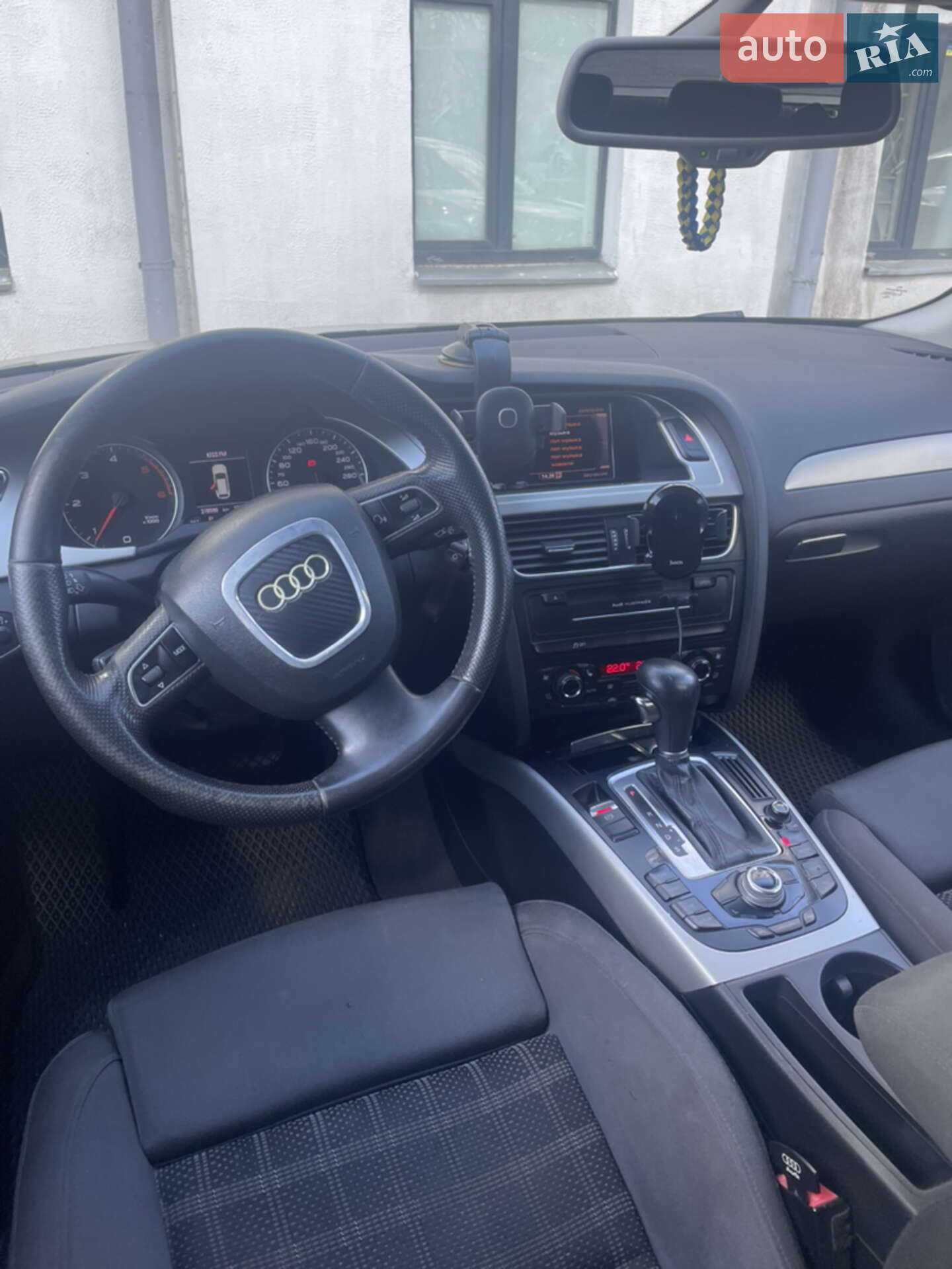 Audi A4 2010 VIN WAUZZZ8K6BA082902 фото оголошення 6 з 7