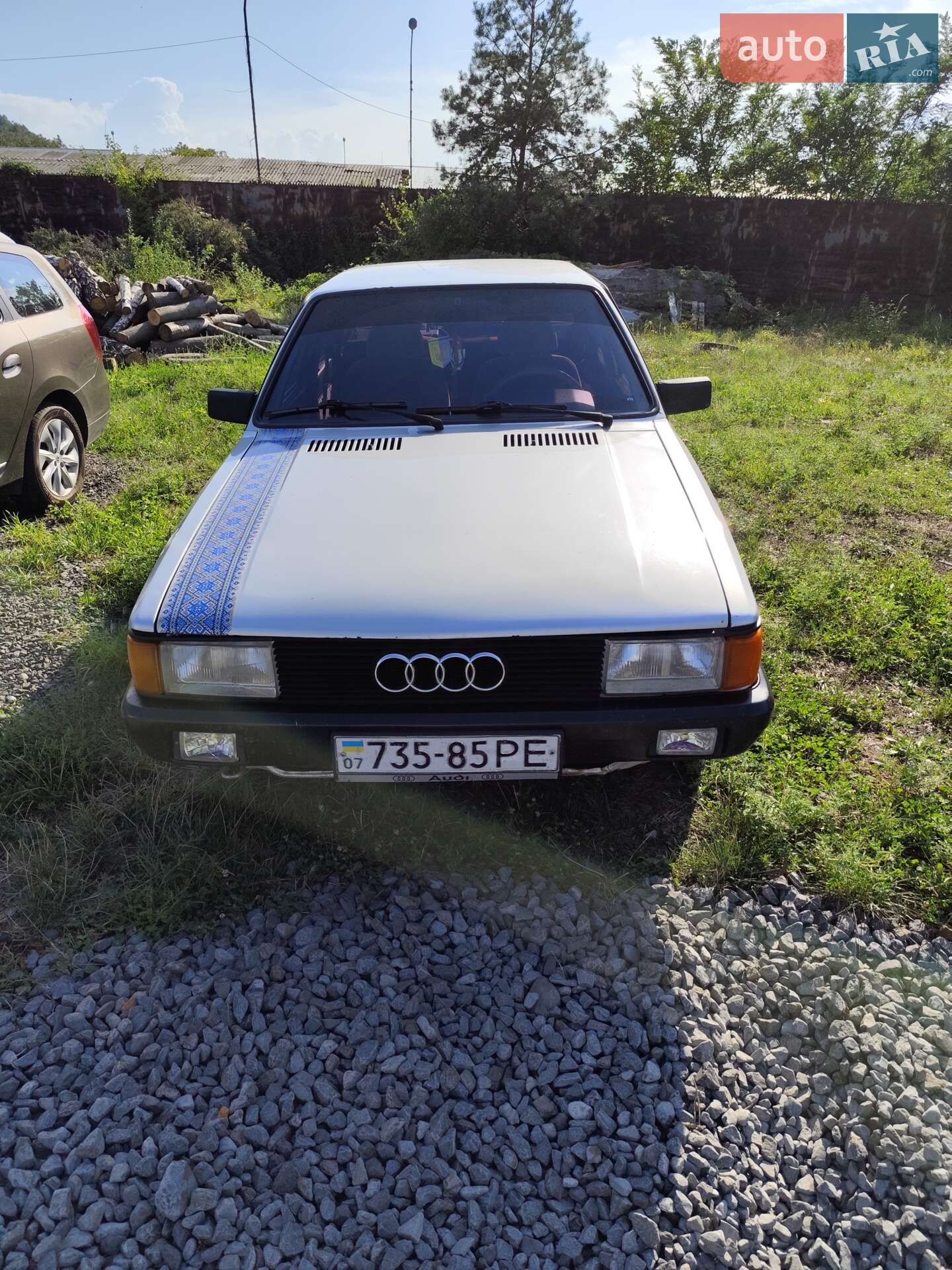 Audi 80 1986 VIN WAUZZZ81ZGA105093 фото оголошення 2 з 5