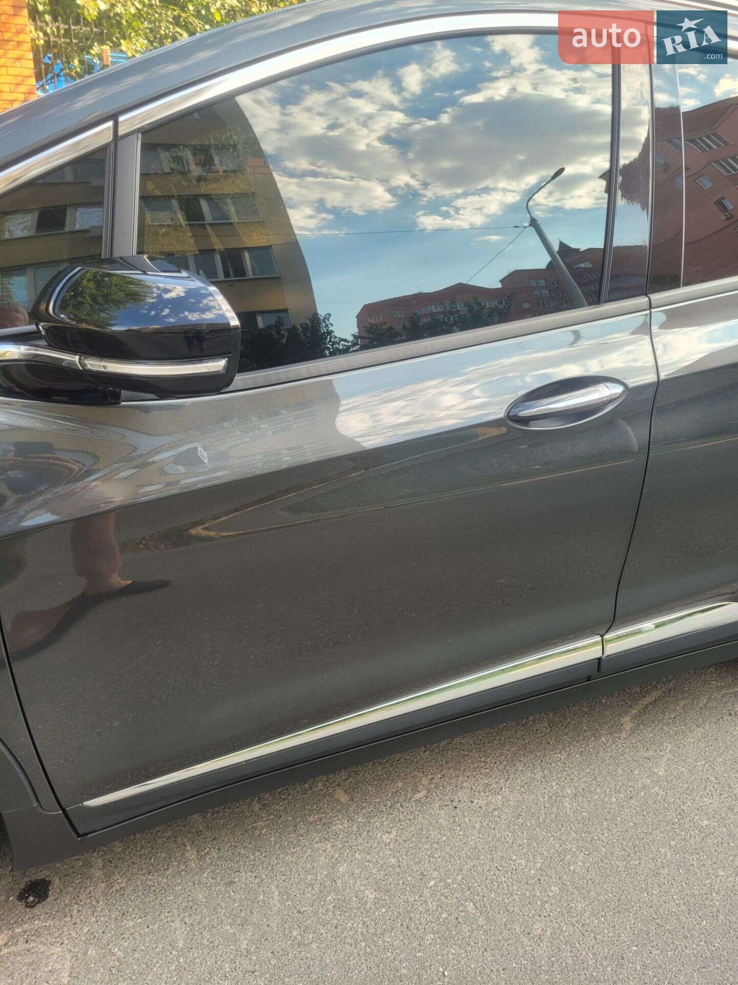 Chevrolet Bolt EV 2020 VIN 1G1FZ6S00L4115395 фото оголошення 26 з 37