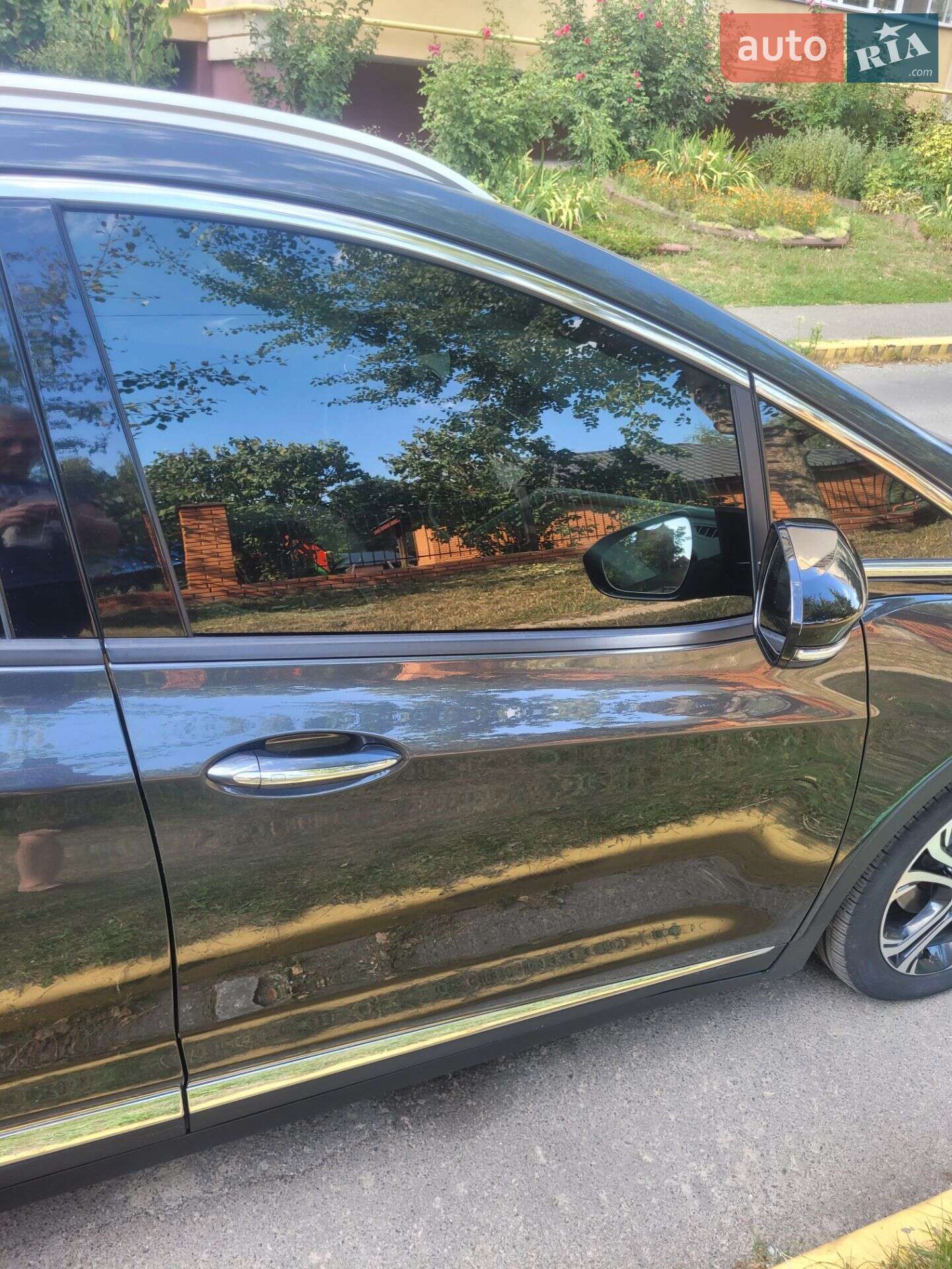 Chevrolet Bolt EV 2020 VIN 1G1FZ6S00L4115395 фото оголошення 30 з 37