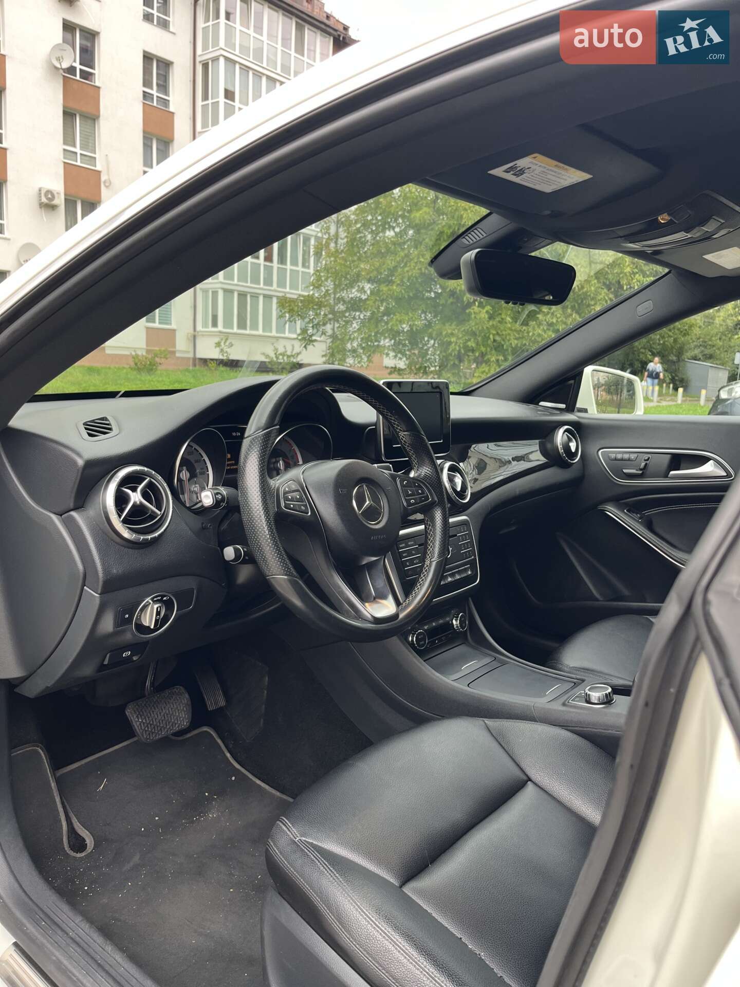 Mercedes-Benz CLA-Class 2015 VIN WDDSJ4EB0FN184302 фото оголошення 10 з 13