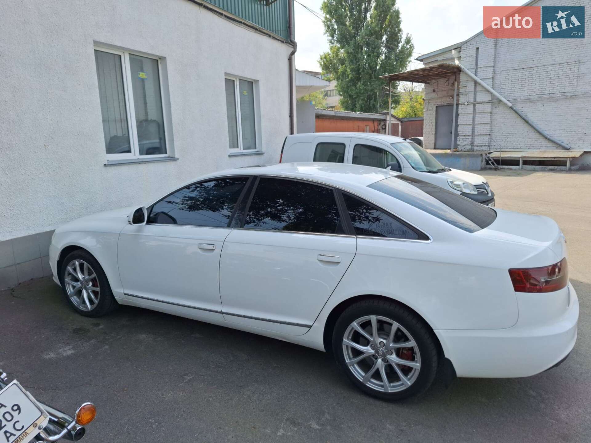 Audi A6 2010 VIN WAUFGAFB1BN024296 фото оголошення 25 з 29