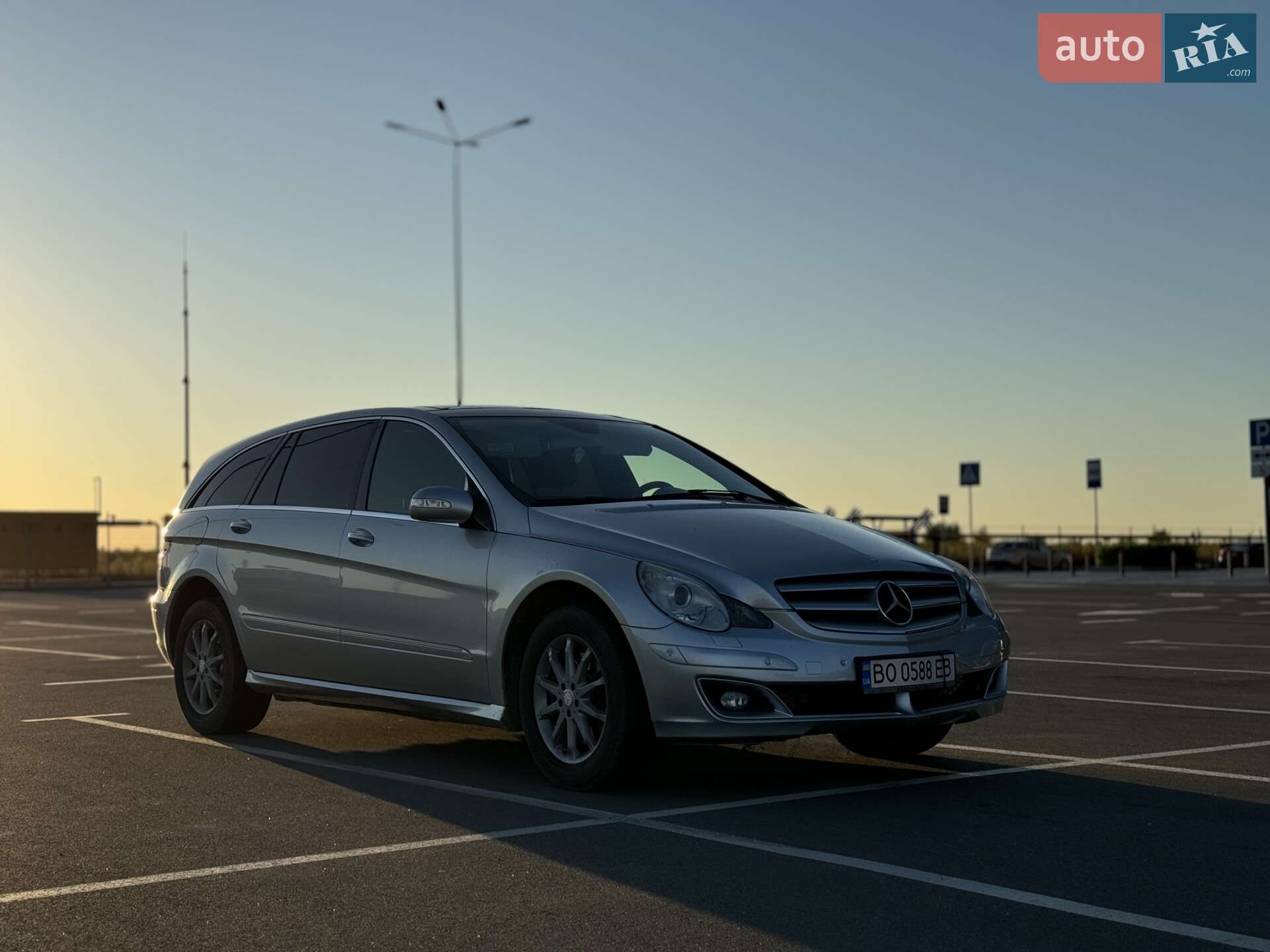 Mercedes-Benz R-Class 2005 VIN WDC2511221A010125 фото оголошення 13 з 35