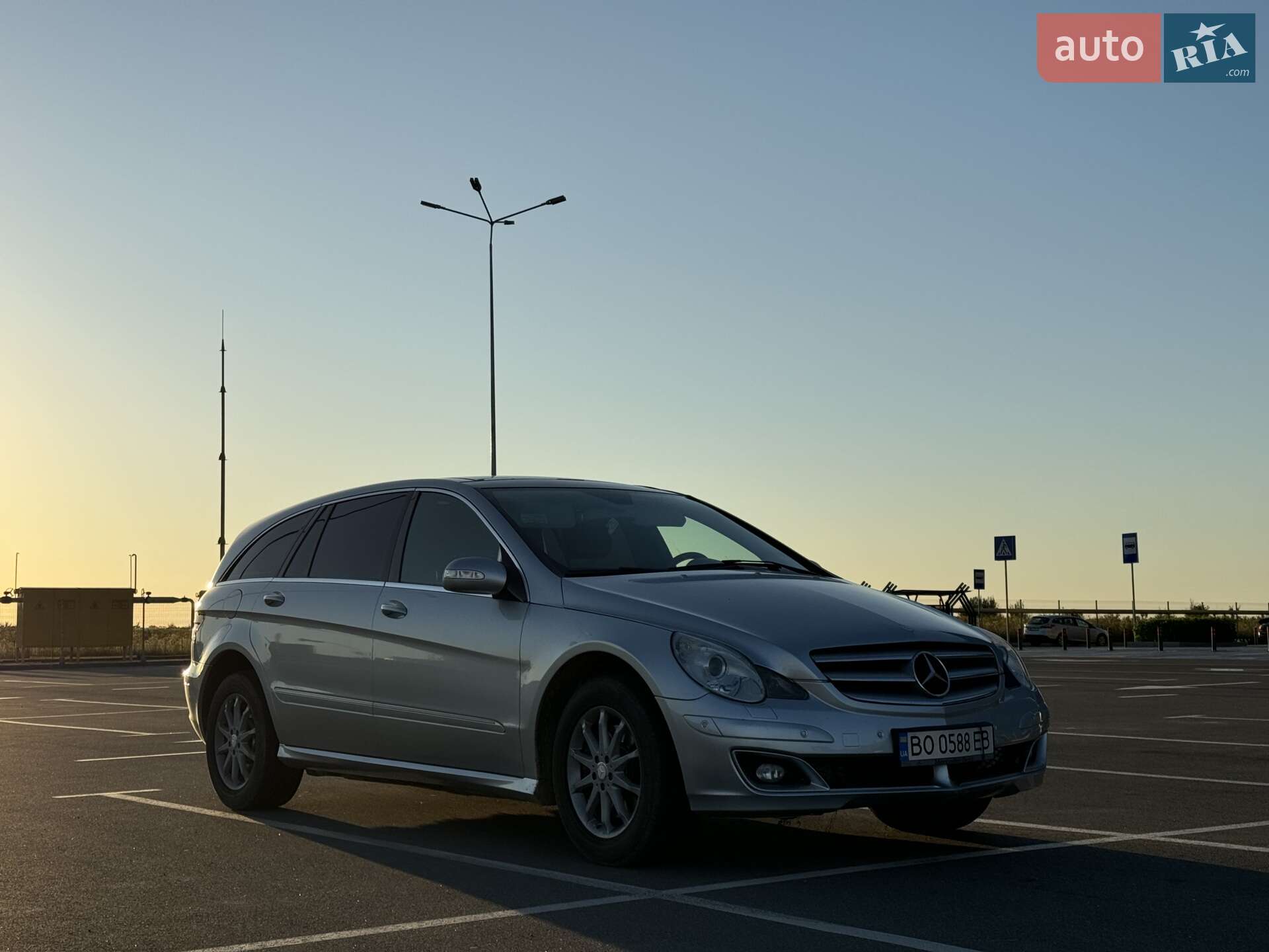 Mercedes-Benz R-Class 2005 VIN WDC2511221A010125 фото оголошення 14 з 35