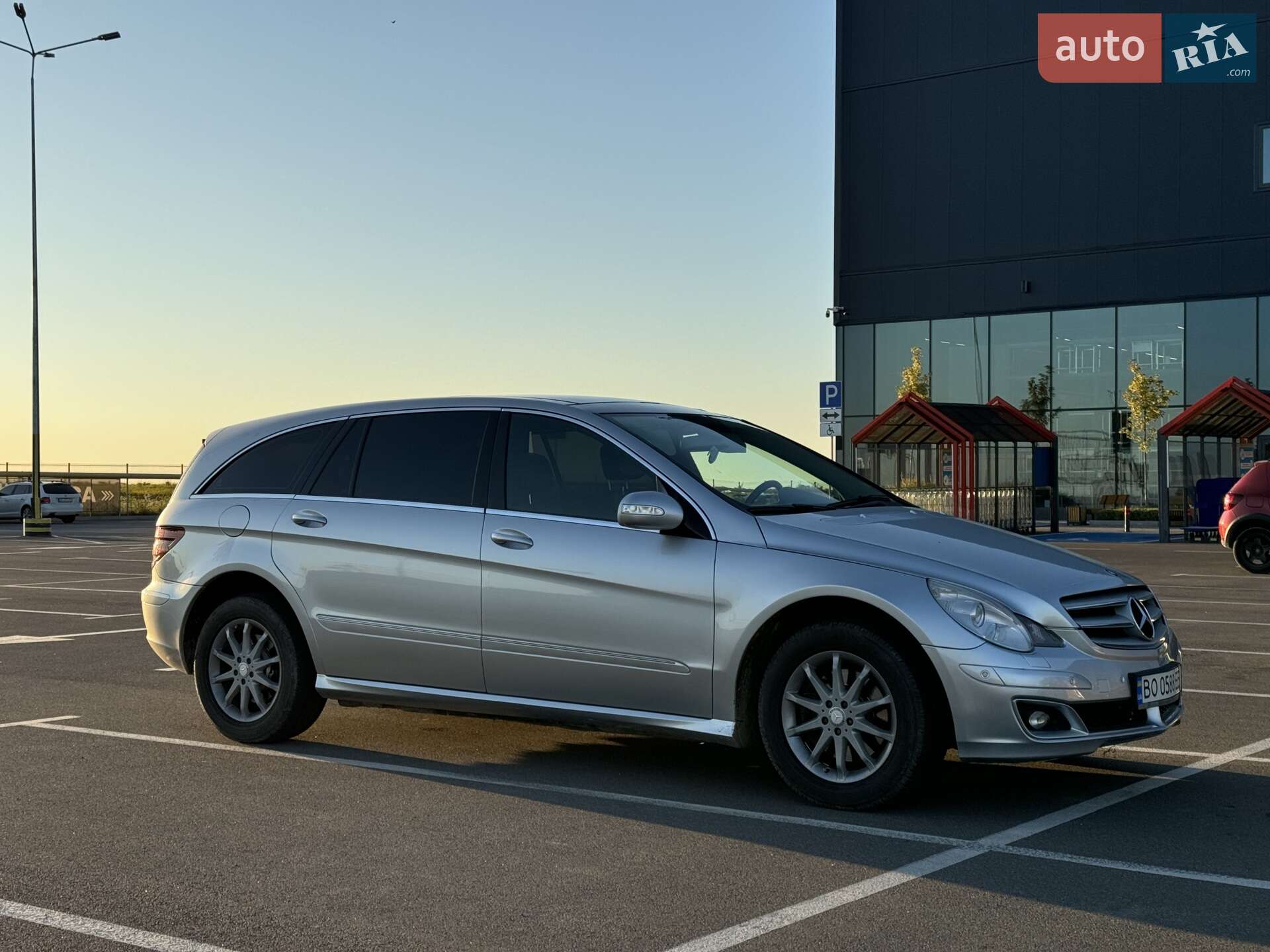 Mercedes-Benz R-Class 2005 VIN WDC2511221A010125 фото оголошення 15 з 35