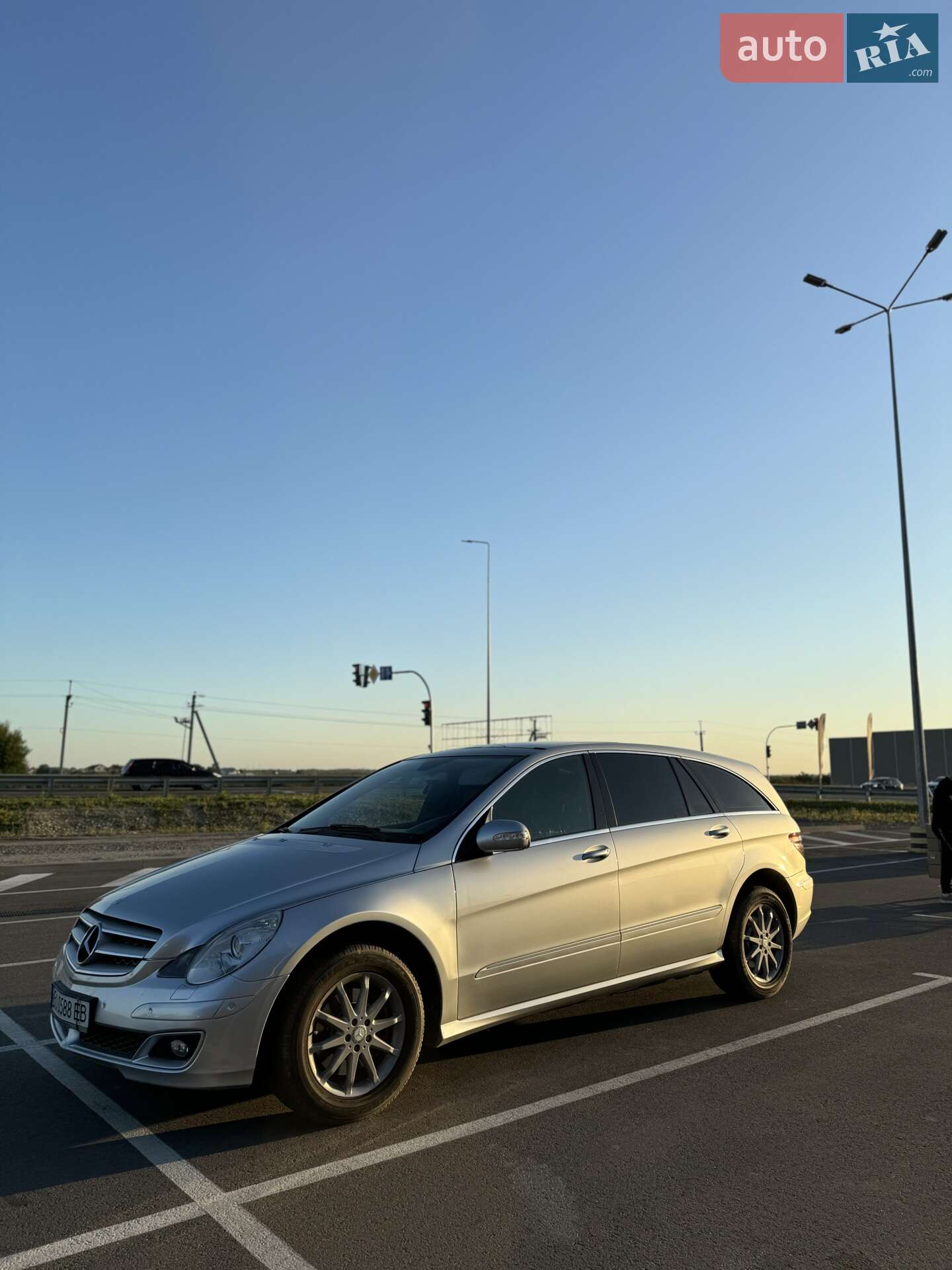 Mercedes-Benz R-Class 2005 VIN WDC2511221A010125 фото оголошення 28 з 35