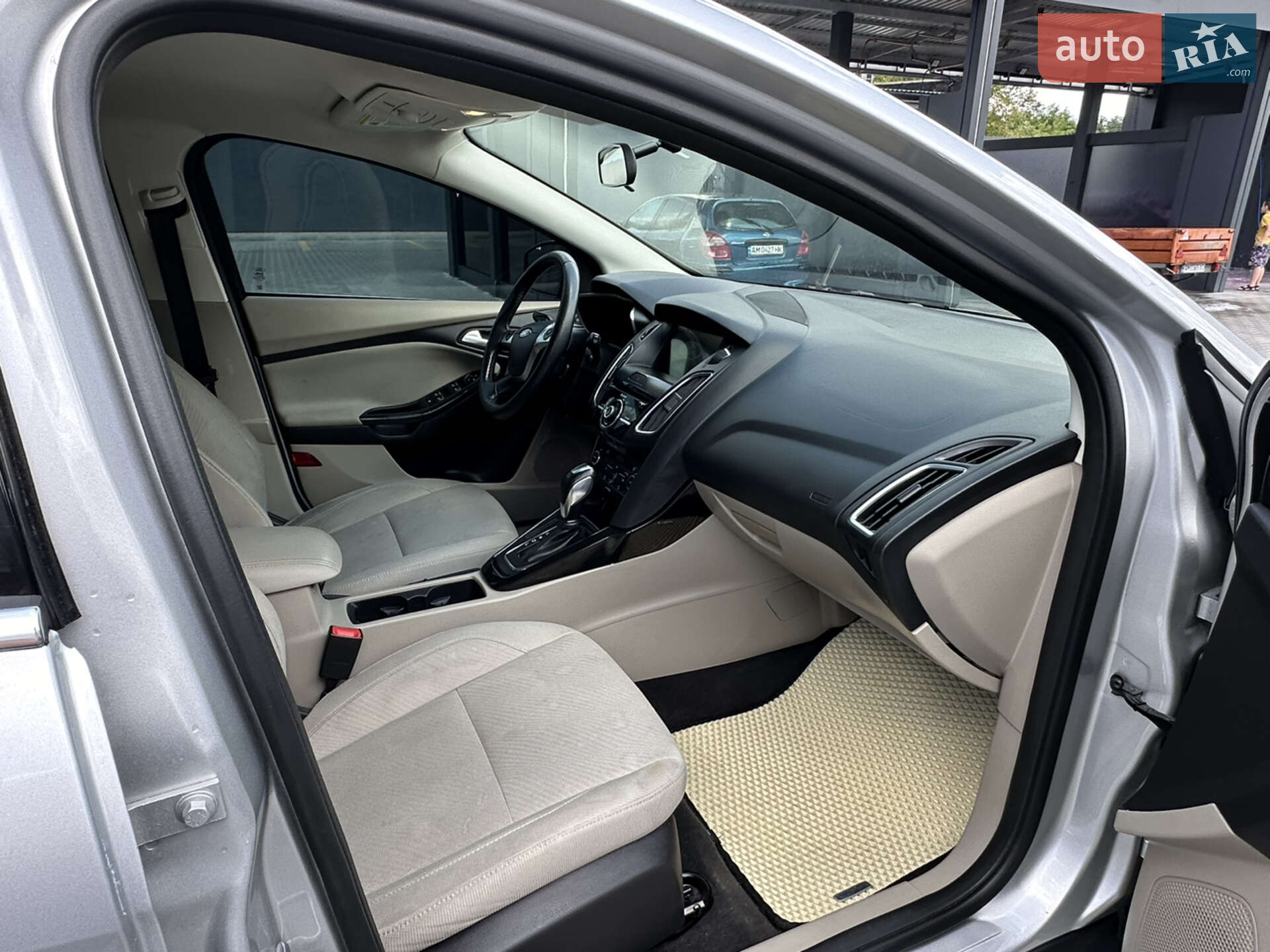 Ford Focus 2016 VIN 1FADP3R41GL399889 фото оголошення 9 з 9