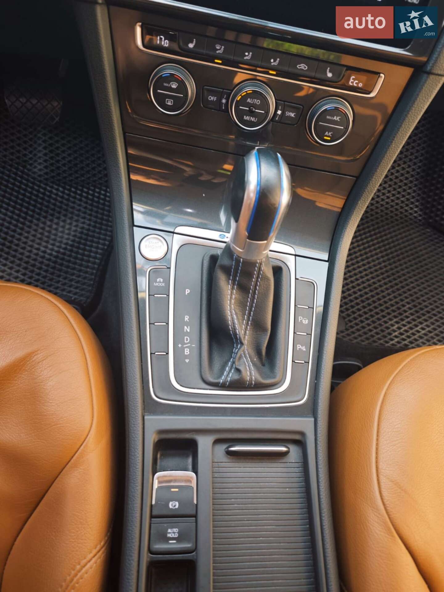 Volkswagen e-Golf 2019 VIN WVWZZZAUZK8910715 фото оголошення 10 з 14