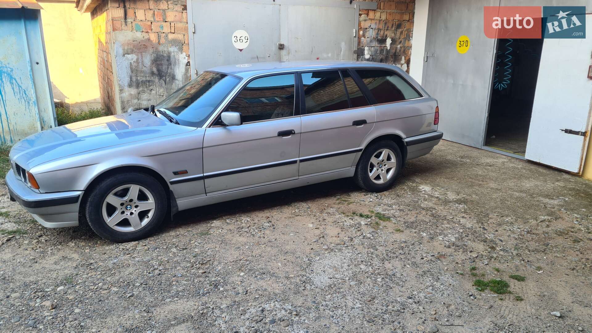 BMW 5 Series 1996 VIN WBAHG51040GK92041 фото оголошення 10 з 13