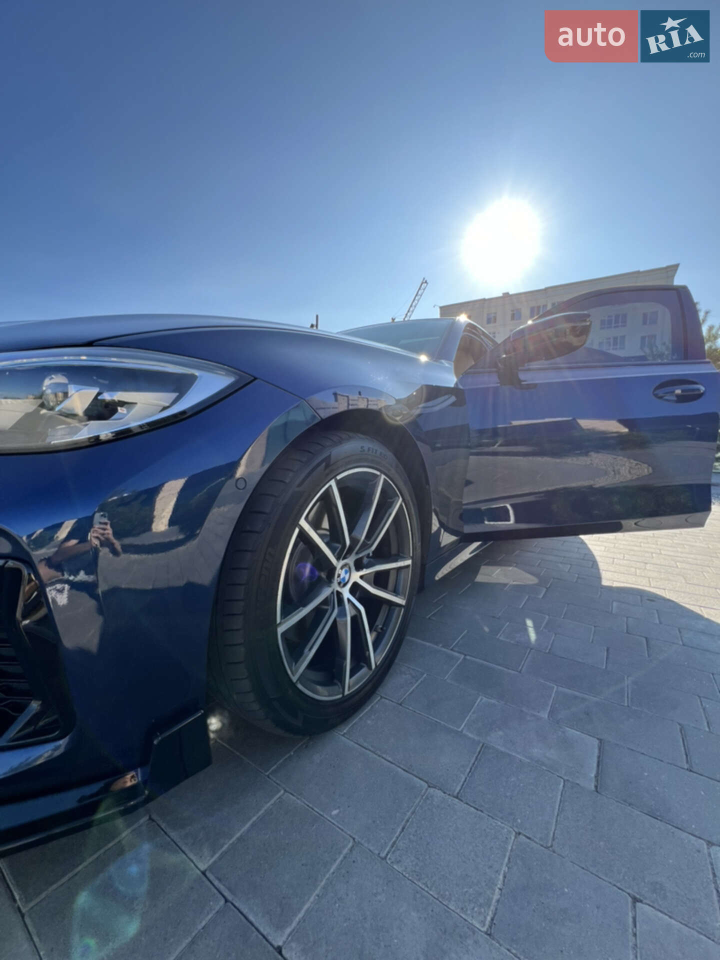 BMW 3 Series 2019 VIN WBA5R1C57KAK07424 фото оголошення 16 з 22