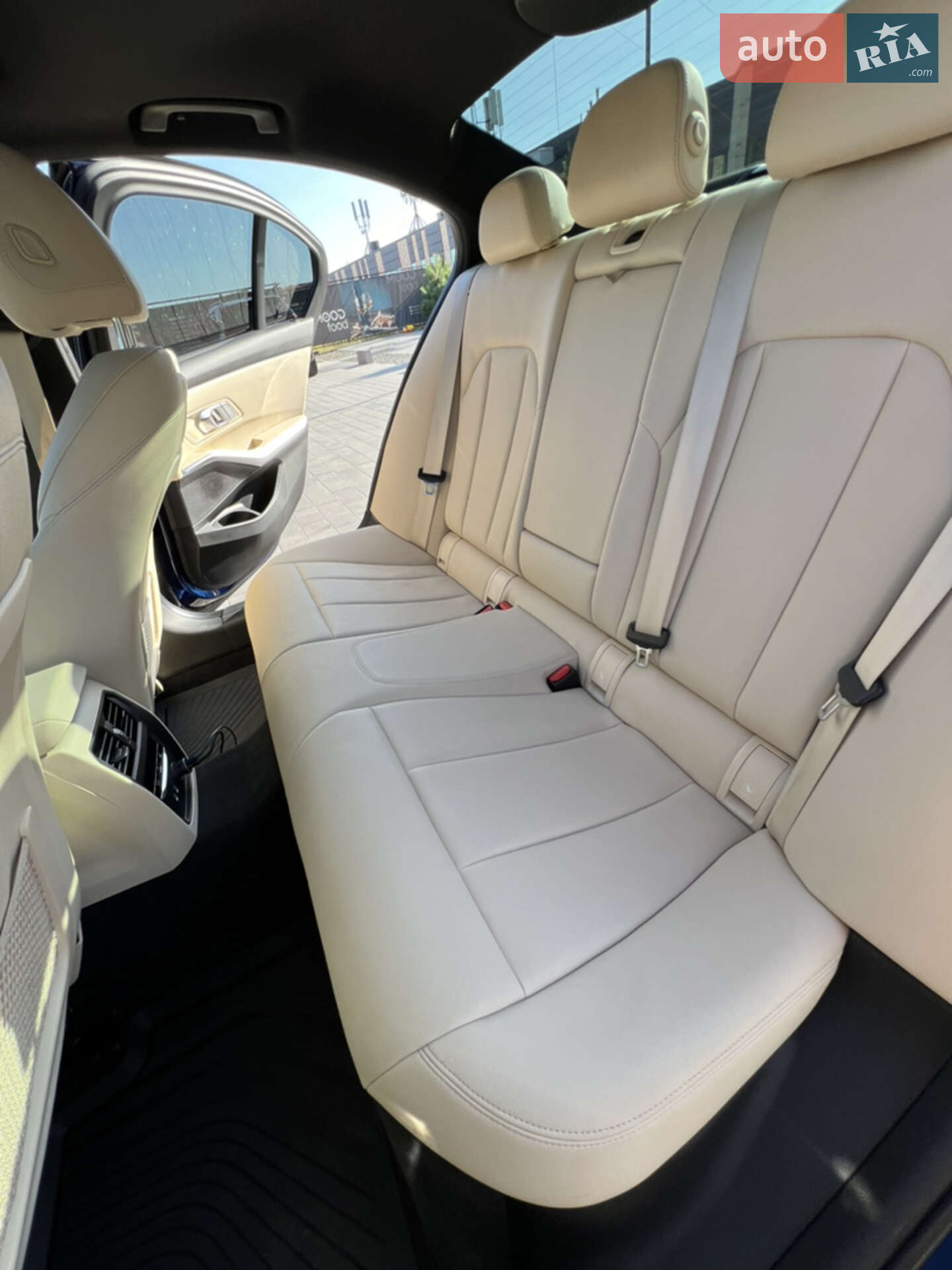 BMW 3 Series 2019 VIN WBA5R1C57KAK07424 фото оголошення 22 з 22