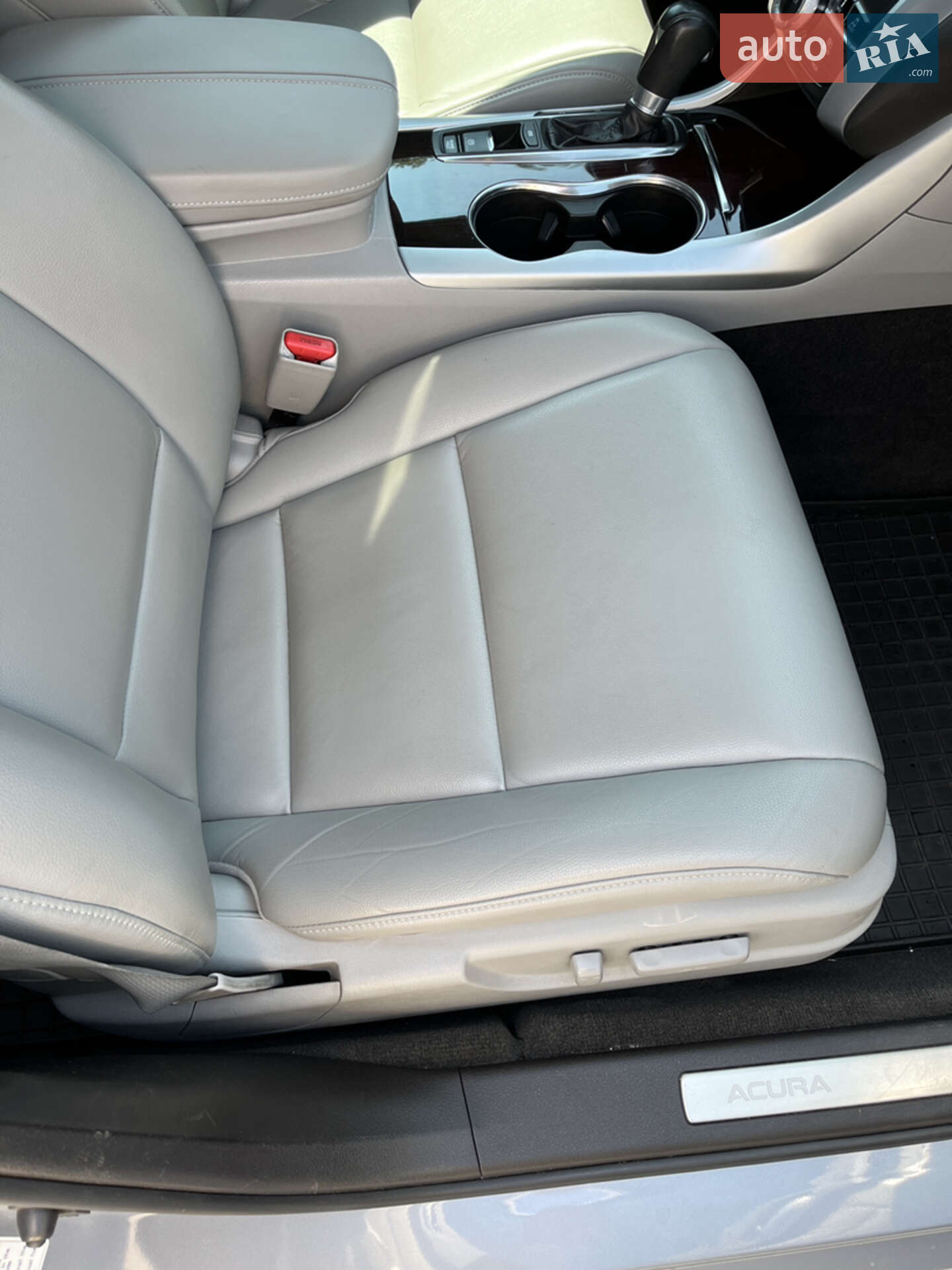 Acura TLX 2015 VIN 19UUB1F3XGA004498 фото оголошення 9 з 16
