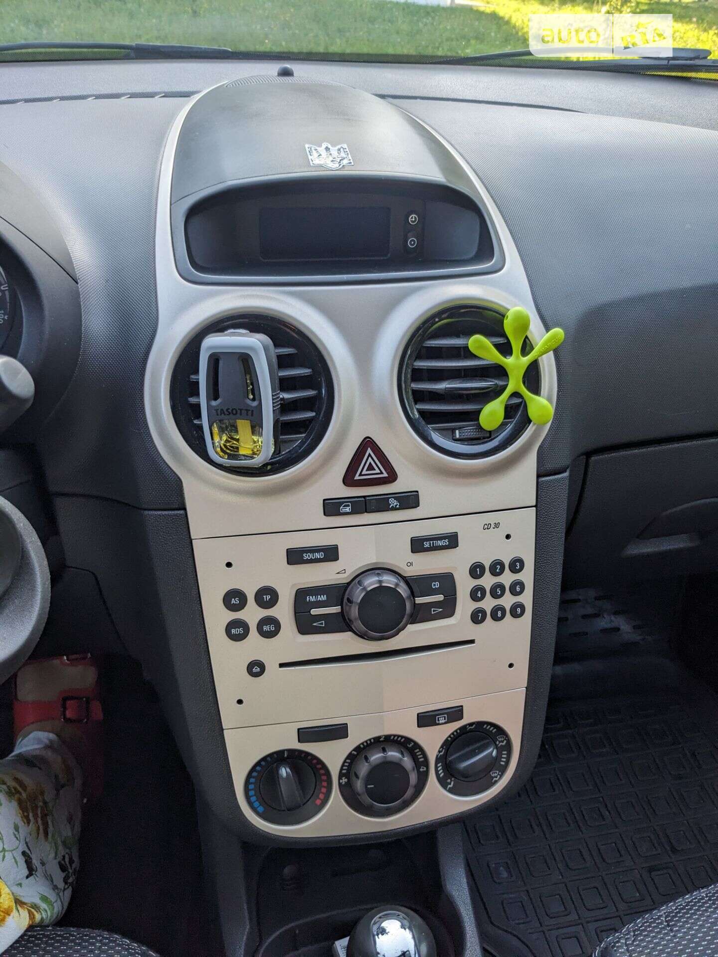 Opel Corsa 2009 VIN W0L0SDL6894334309 фото оголошення 4 з 8