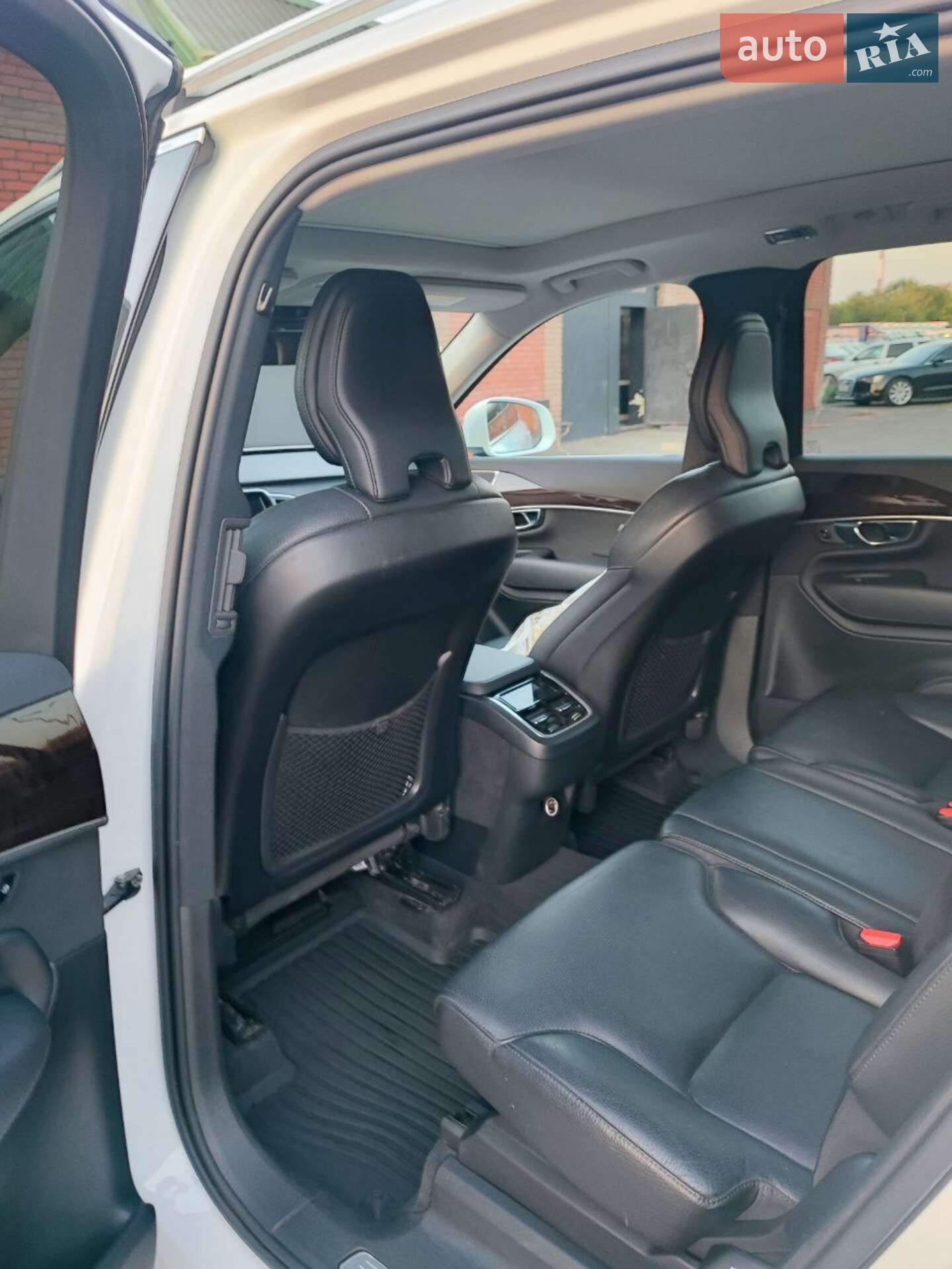 Volvo Xc90 2018 VIN YV4A22PK2K1435453 фото оголошення 25 з 32