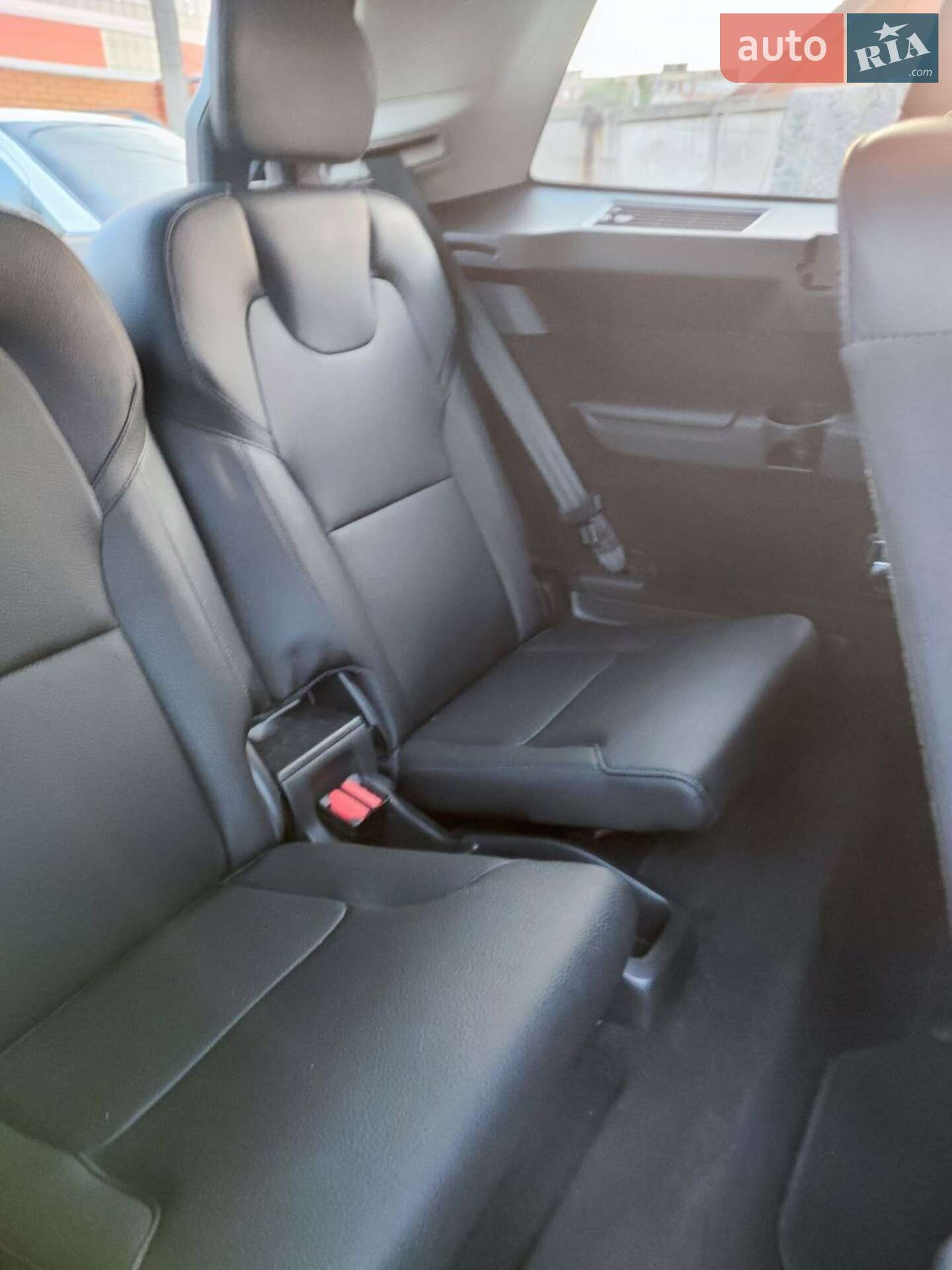 Volvo Xc90 2018 VIN YV4A22PK2K1435453 фото оголошення 27 з 32