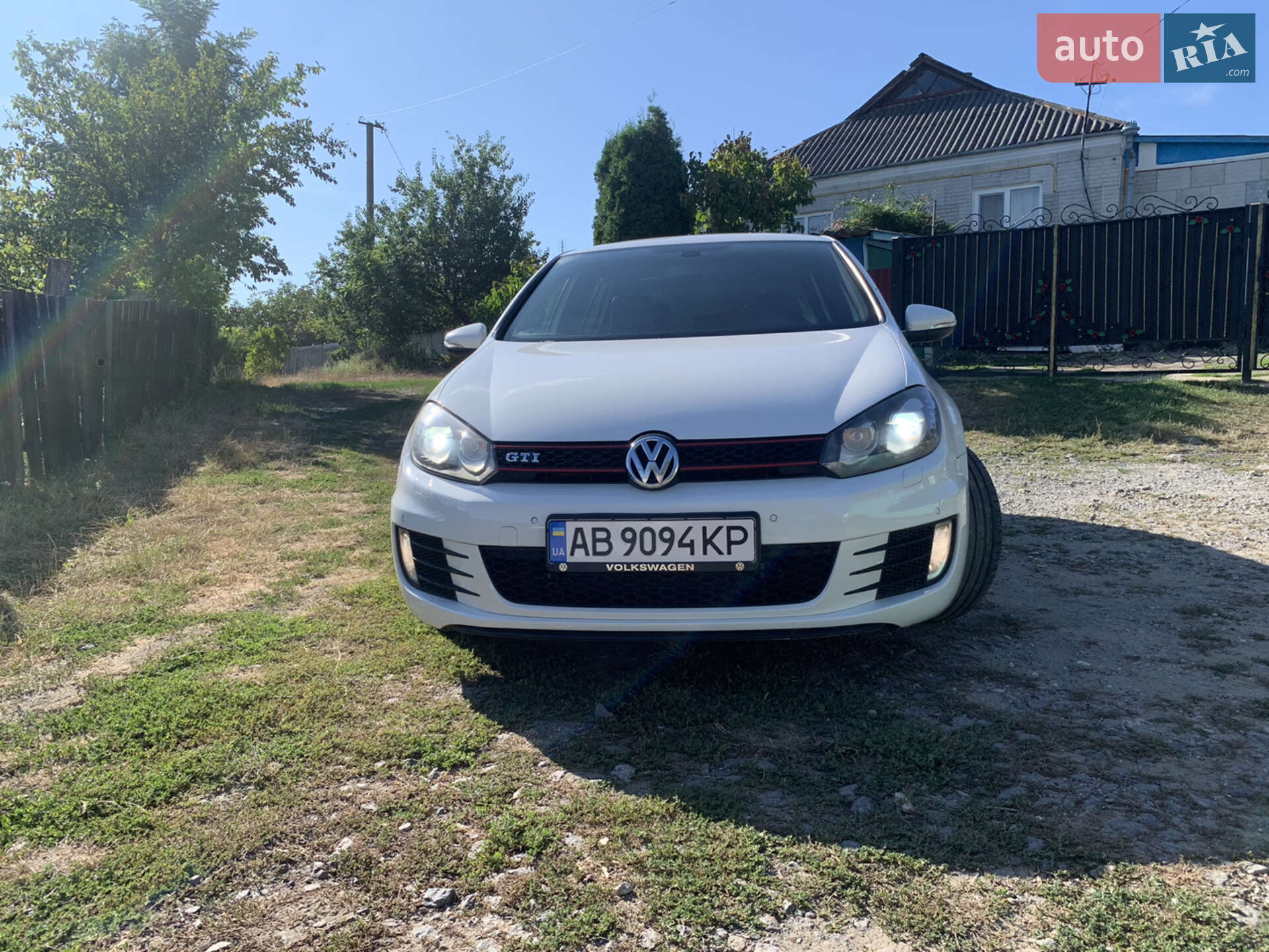 Volkswagen Golf 2011 VIN WVWZZZ1KZCW113240 фото оголошення 2 з 20