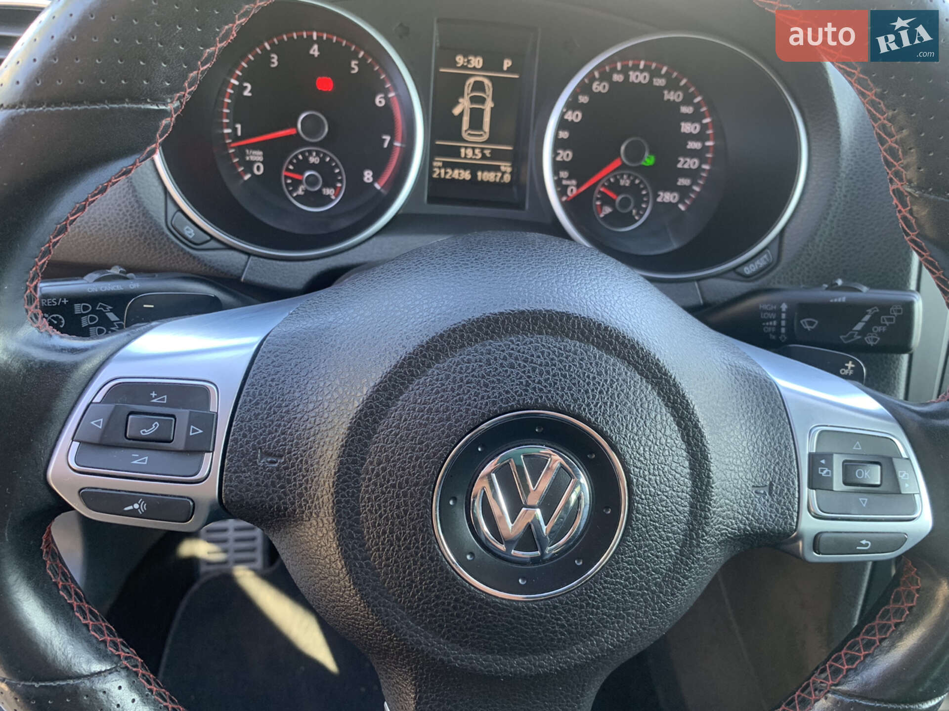 Volkswagen Golf 2011 VIN WVWZZZ1KZCW113240 фото оголошення 12 з 20