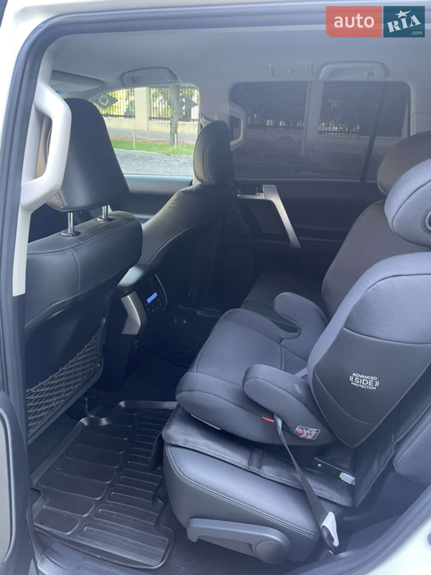 Toyota Land Cruiser Prado 2020 VIN JTEBU3FJ90K195577 фото оголошення 11 з 13