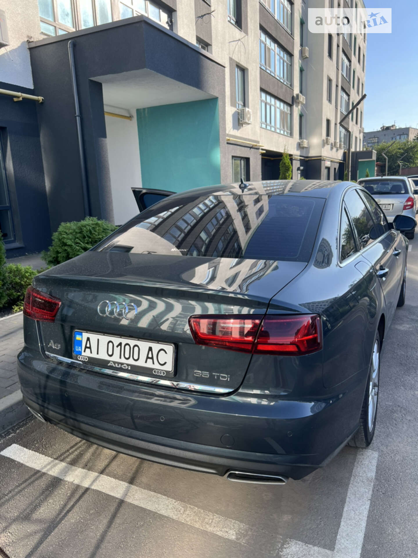 Audi A6 2015 VIN WAUZZZ4G2GN010287 фото оголошення 13 з 55