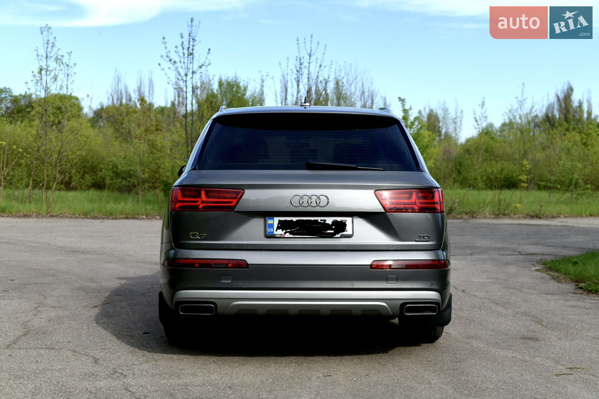 Audi Q7 2017 VIN WAUZZZ4M8JD015111 фото оголошення 21 з 23