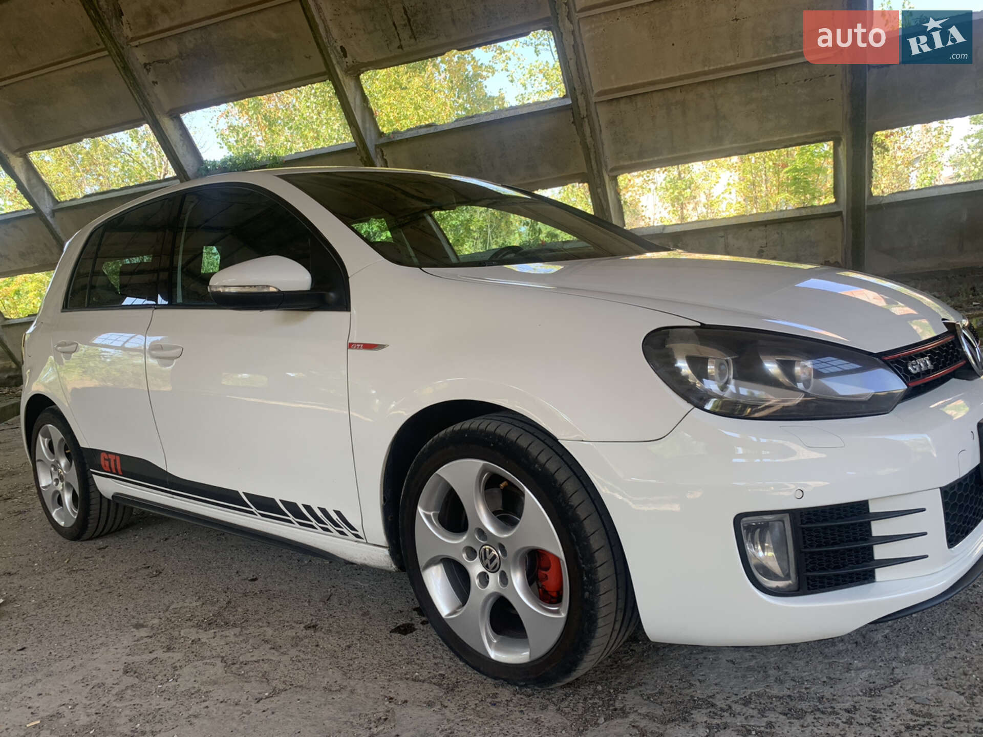 Volkswagen Golf 2011 VIN WVWZZZ1KZCW113240 фото оголошення 5 з 38