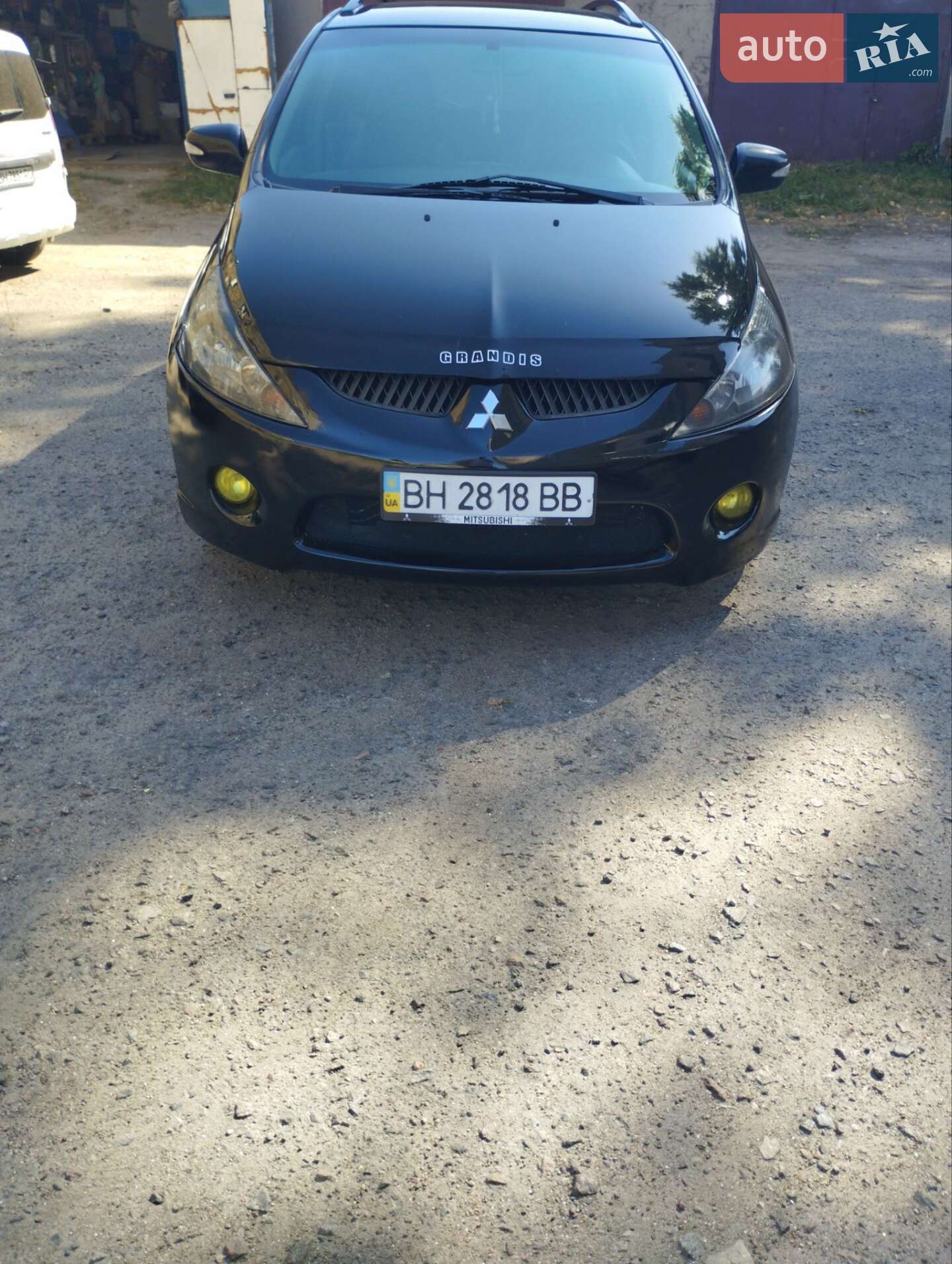 Mitsubishi Grandis 2004 VIN JMBLRNA4W4Z001831 фото оголошення 33 з 34