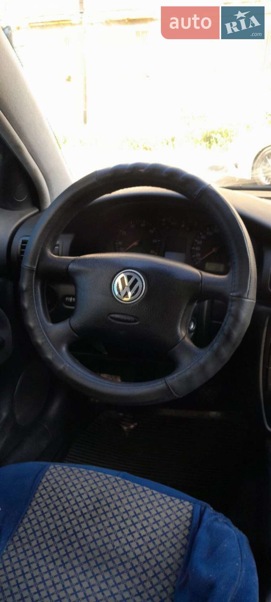 Volkswagen Passat 2000 VIN WVWZZZ3BZYP304061 фото оголошення 5 з 6