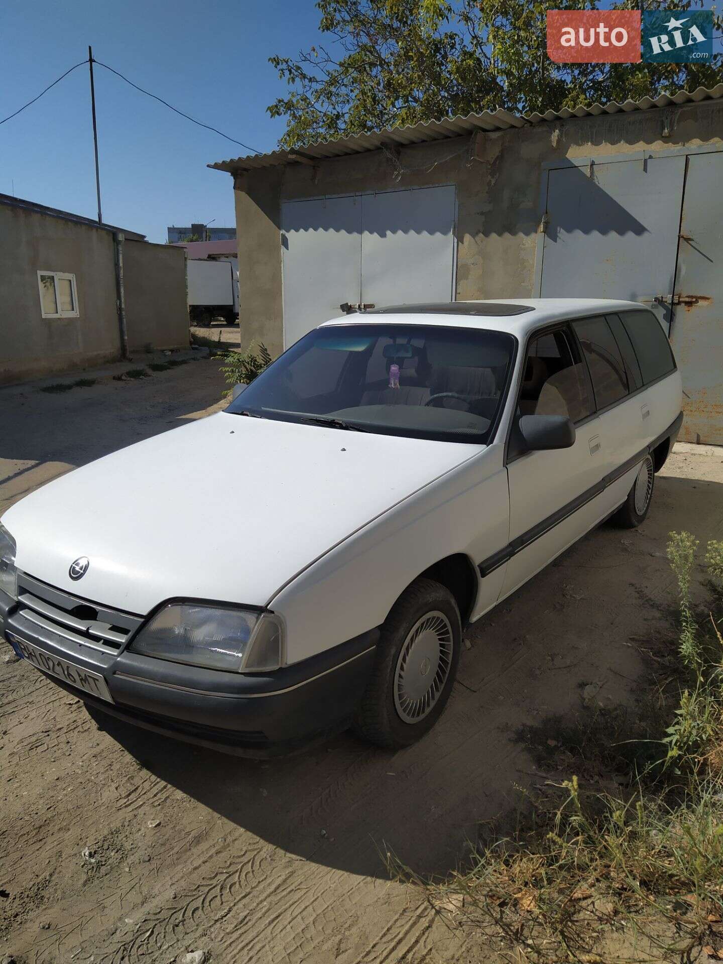Opel Omega 1989 VIN W0L000066K1171822 фото оголошення 4 з 13