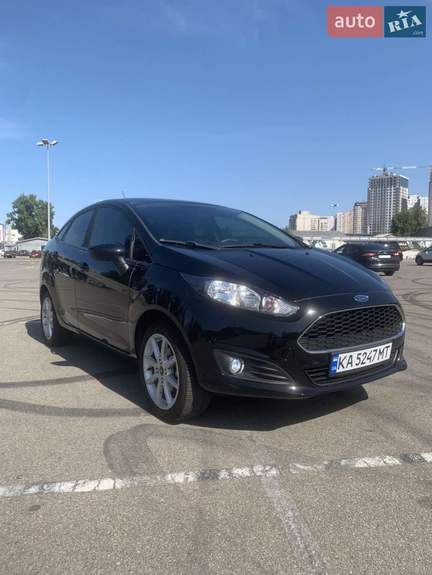 Ford Fiesta 2018 VIN 3FADP4BJXKM120260 фото оголошення 7 з 13